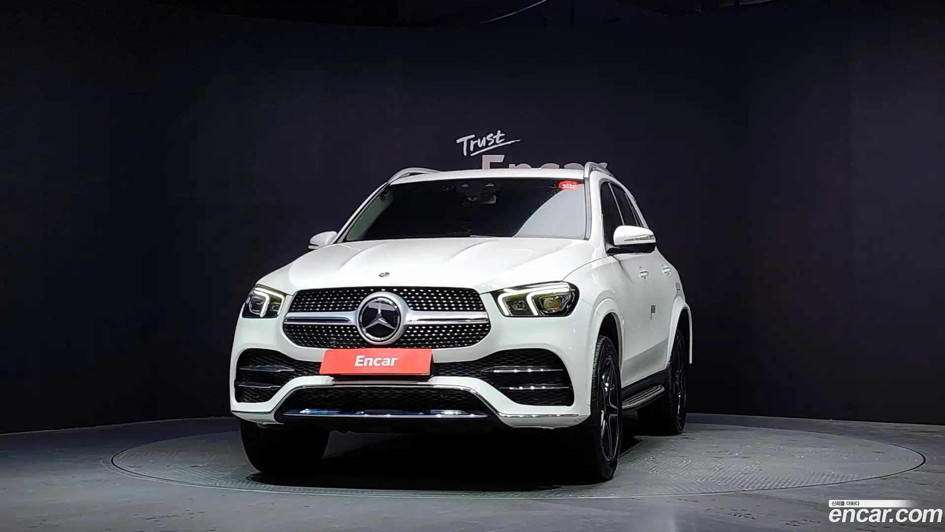 GLE-Class Mercedes-Benz 2019.11-OUTER-003