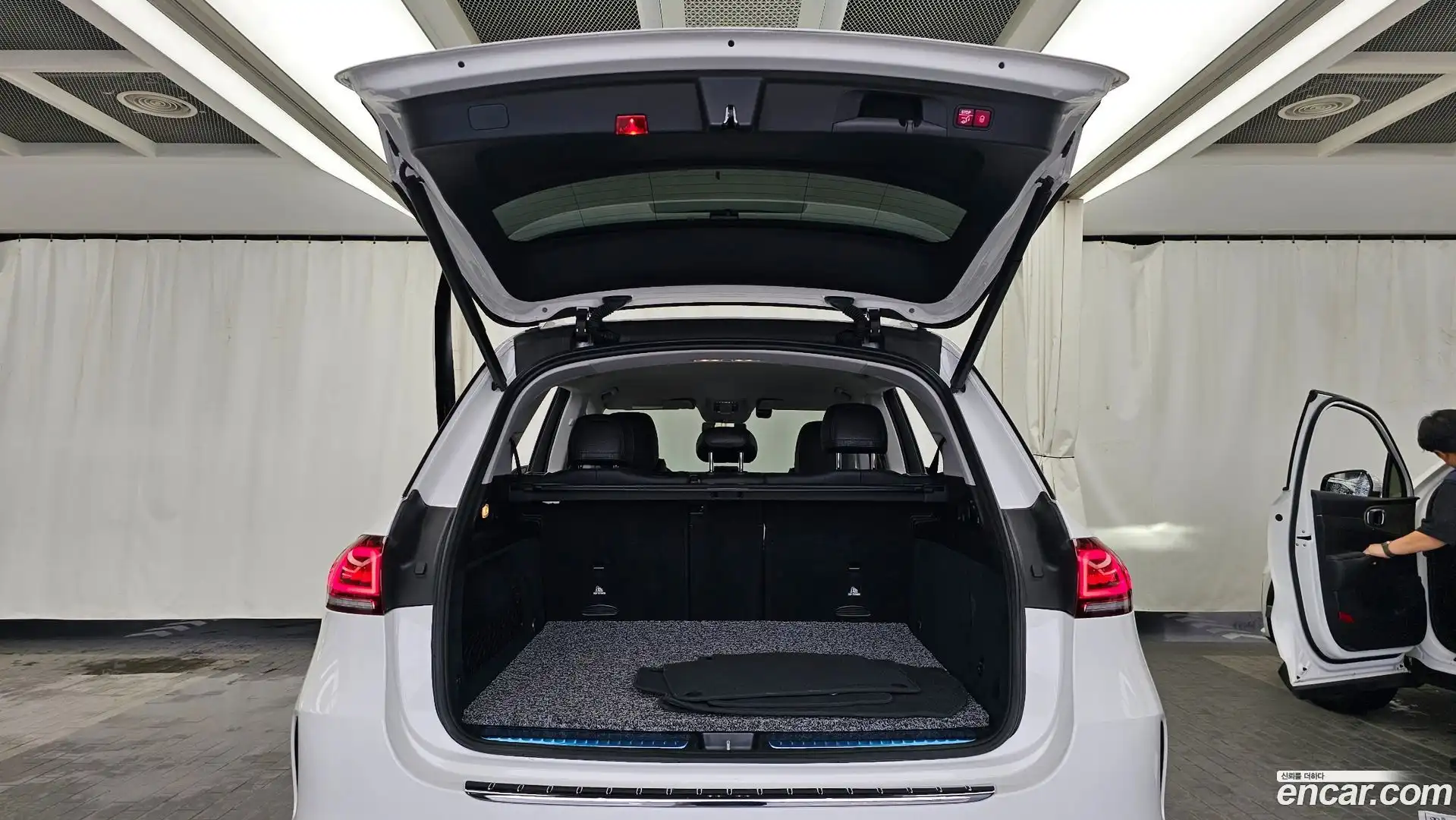 GLE-Class Mercedes-Benz 2019.11-OPTION-024