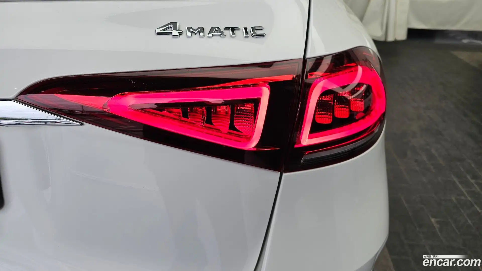 GLE-Class Mercedes-Benz 2019.11-OUTER-033