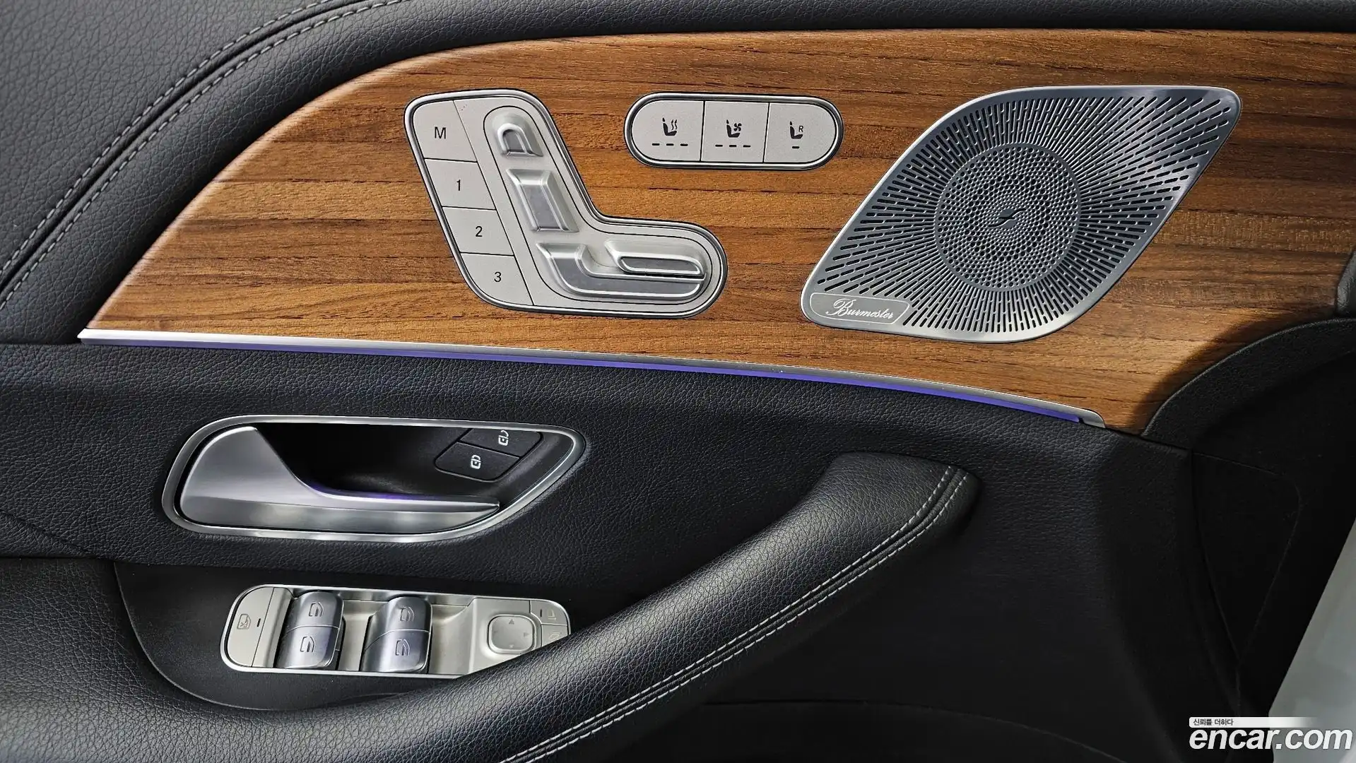 GLE-Class Mercedes-Benz 2019.11-OPTION-047