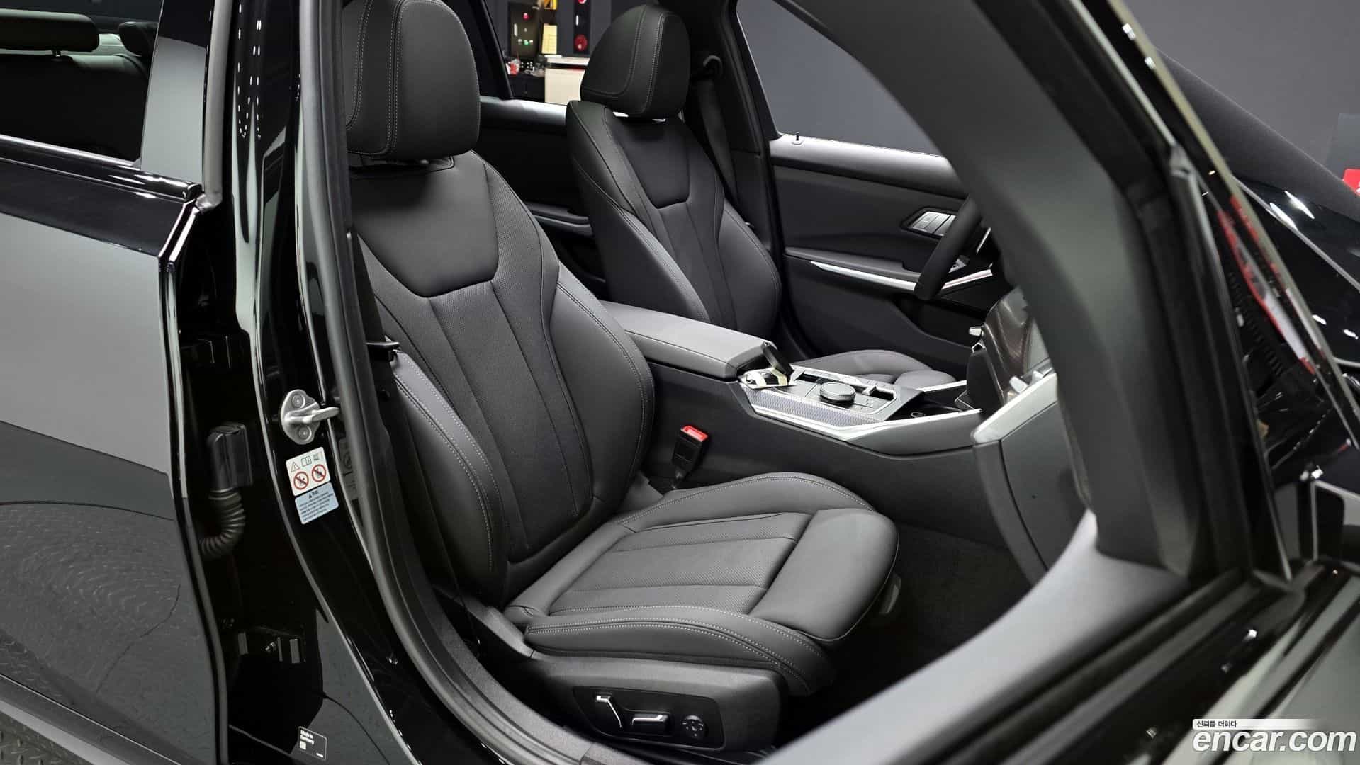 3-Series BMW 2024.11-INNER-010