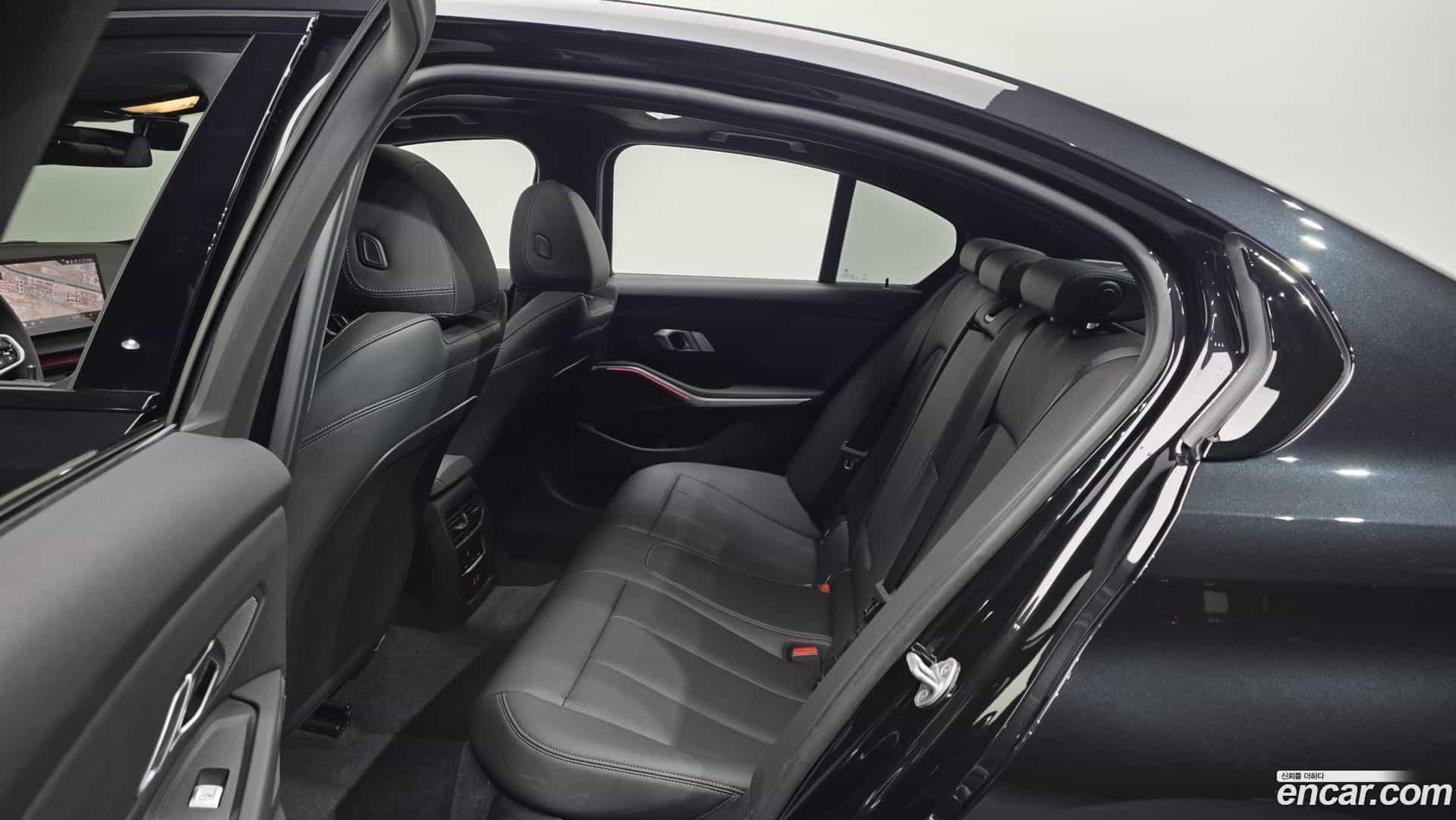 3-Series BMW 2024.11-OPTION-016