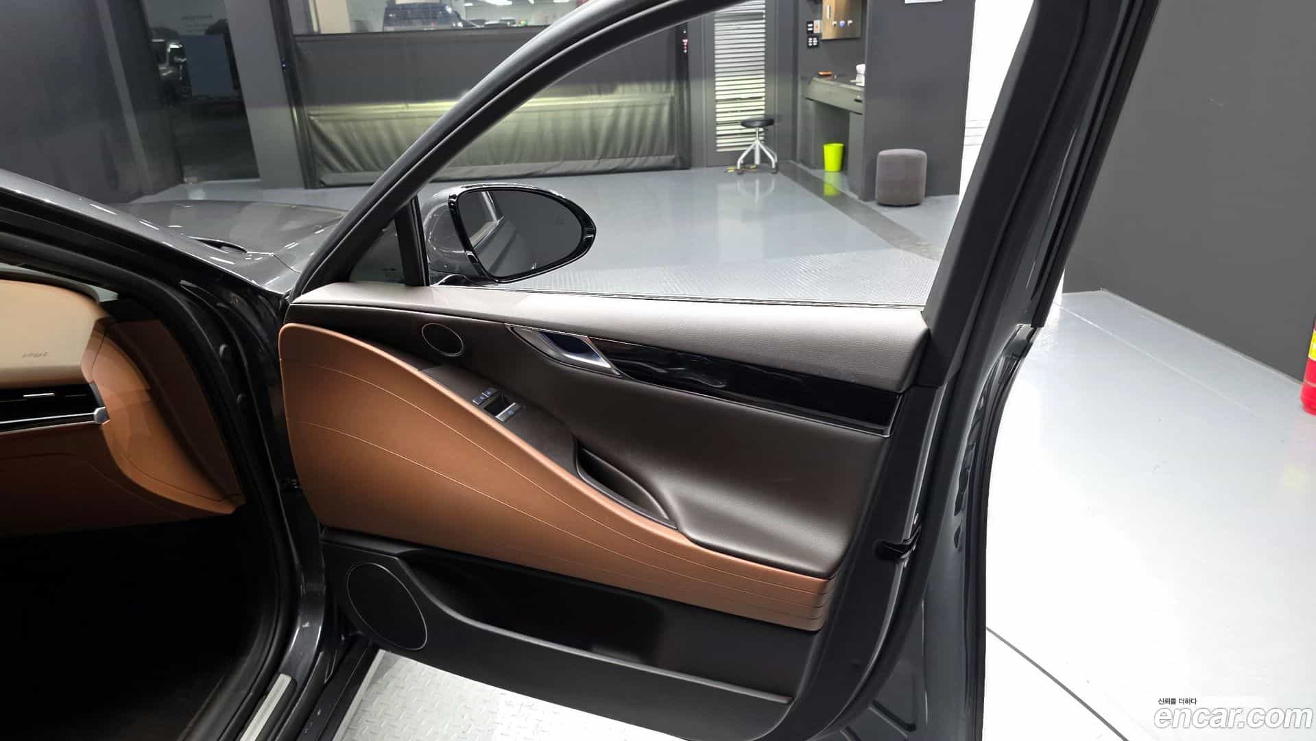 G80 Genesis 2021.6-INNER-034