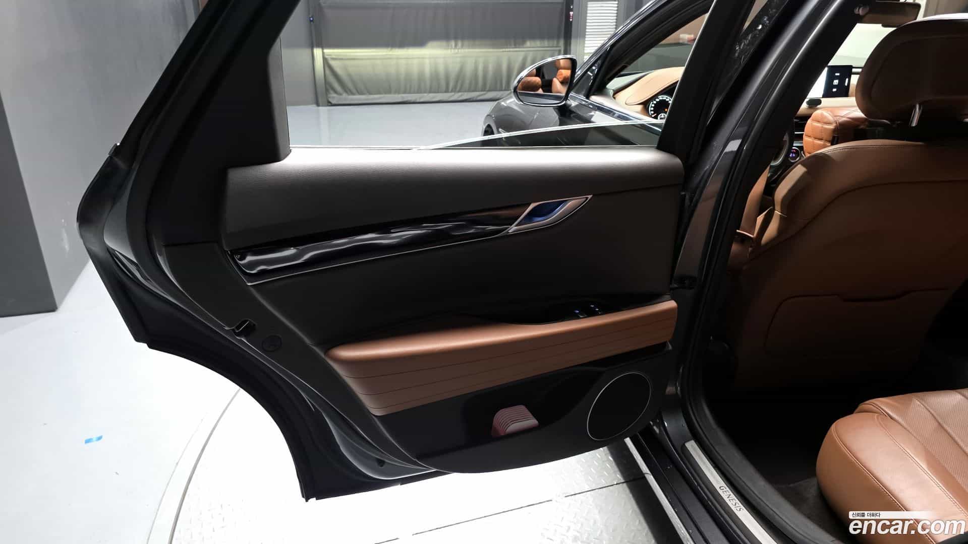 G80 Genesis 2021.6-INNER-035