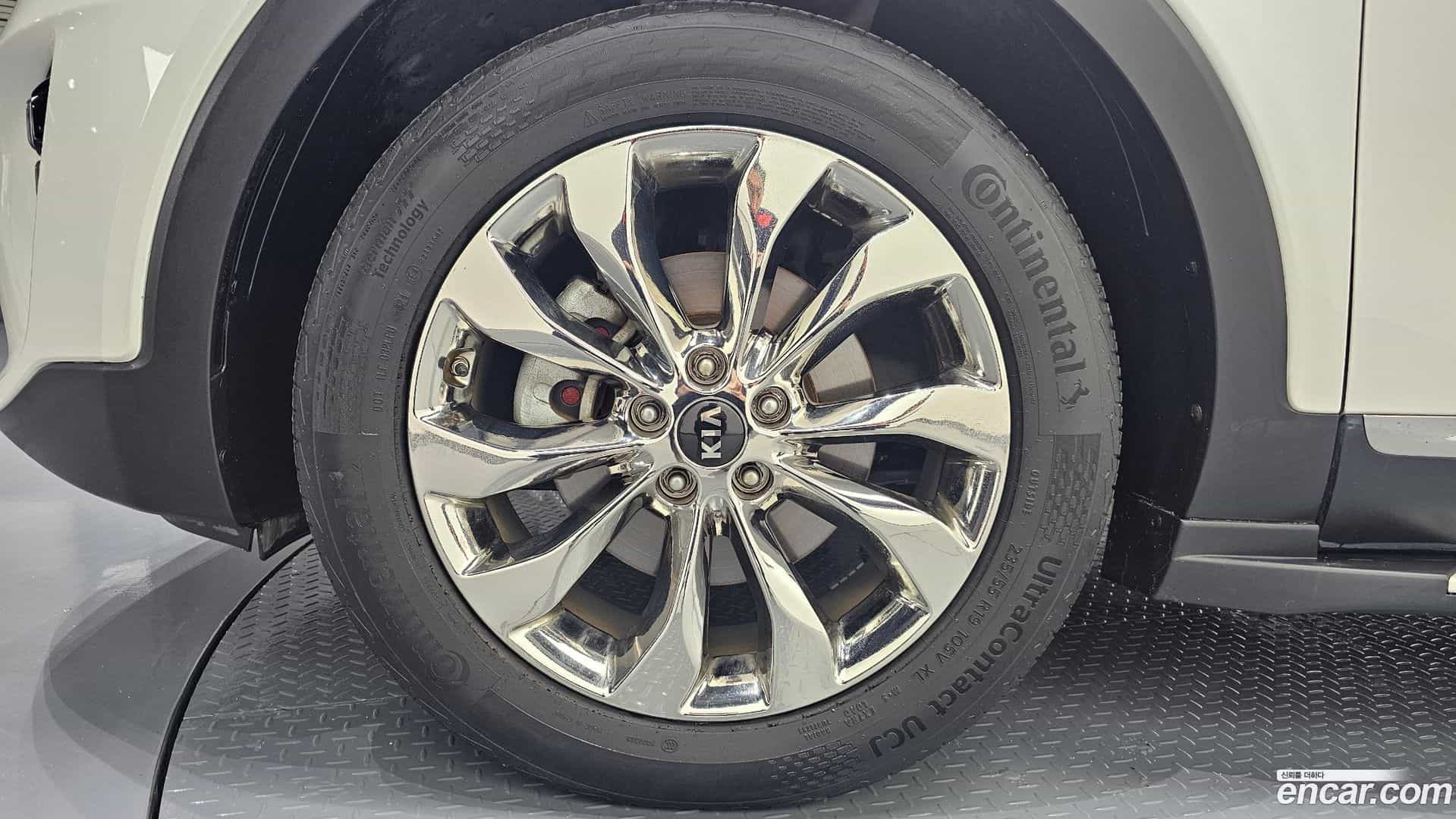 Sorento Kia 2018.2-OUTER-005