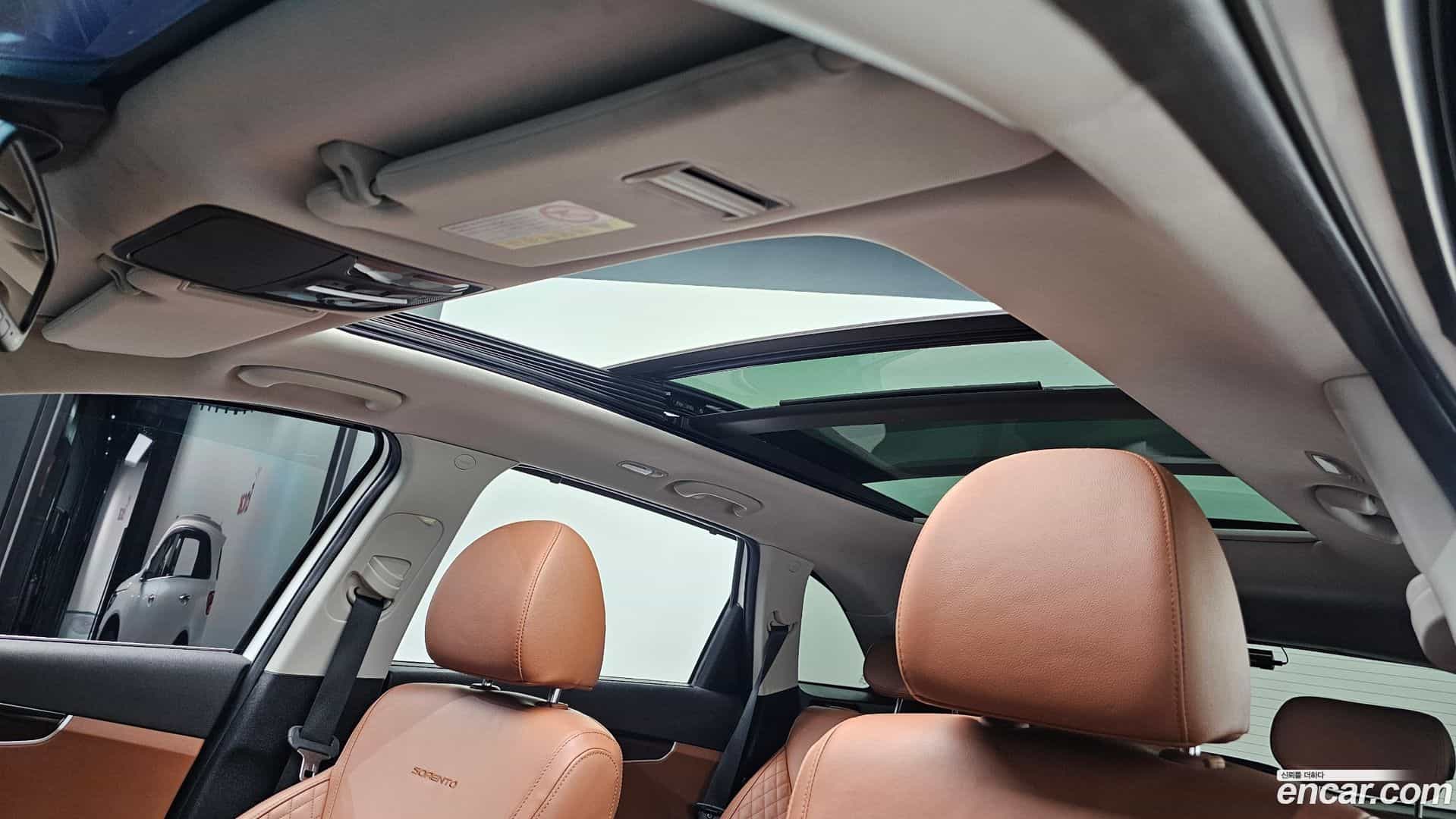 Sorento Kia 2018.2-OPTION-043