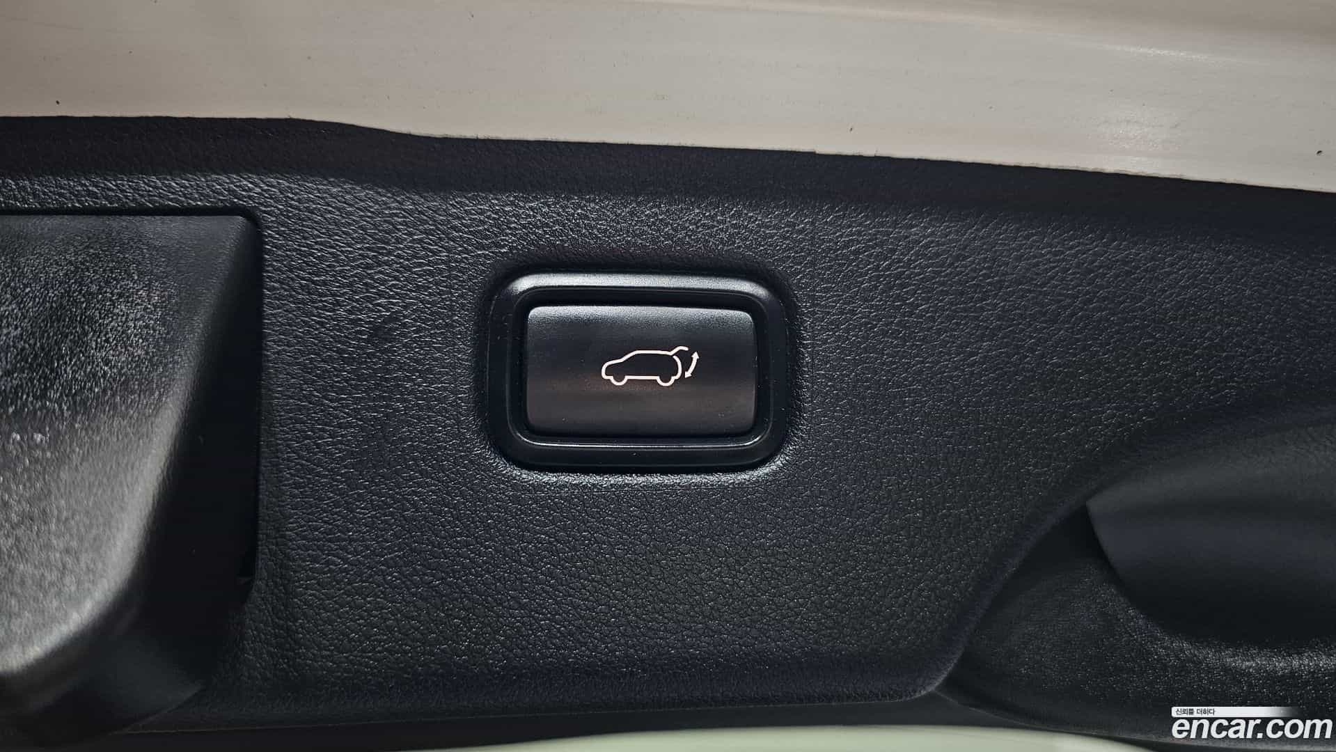 Sorento Kia 2018.2-OPTION-044