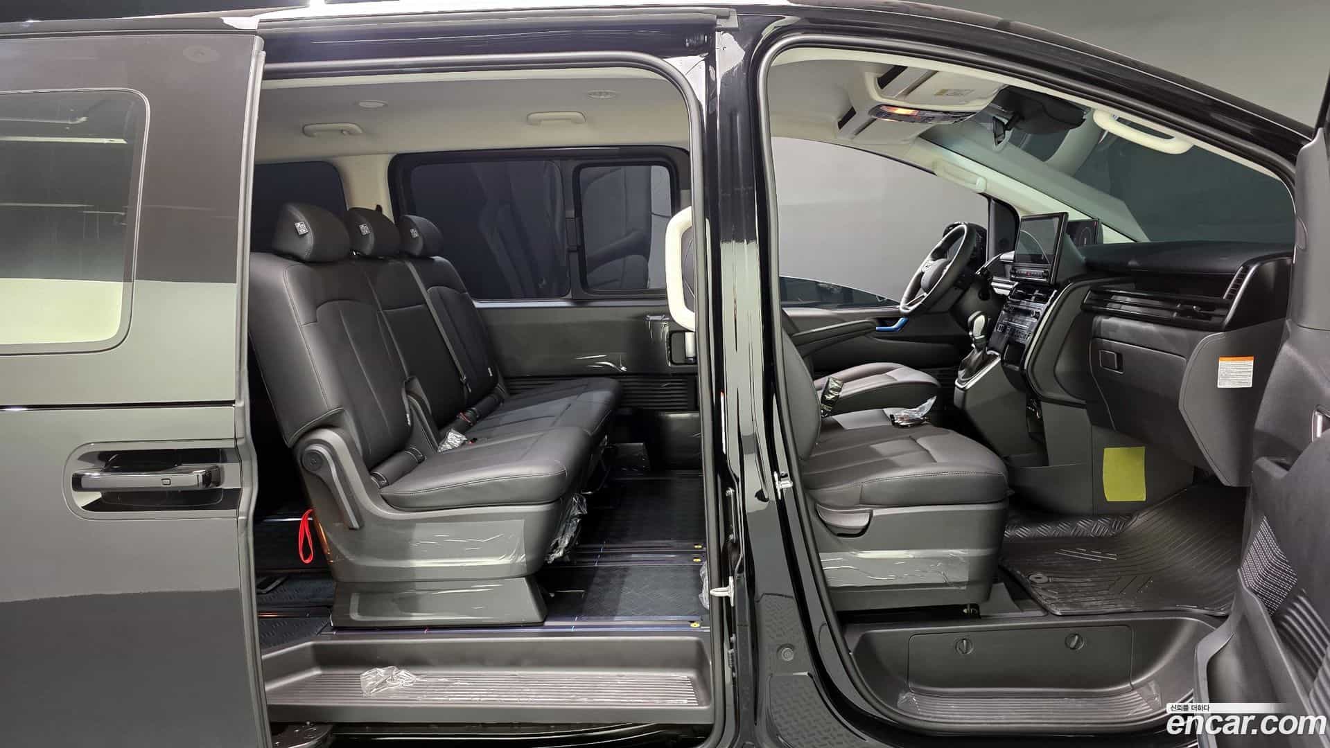 Staria Hyundai 2026.2-INNER-036