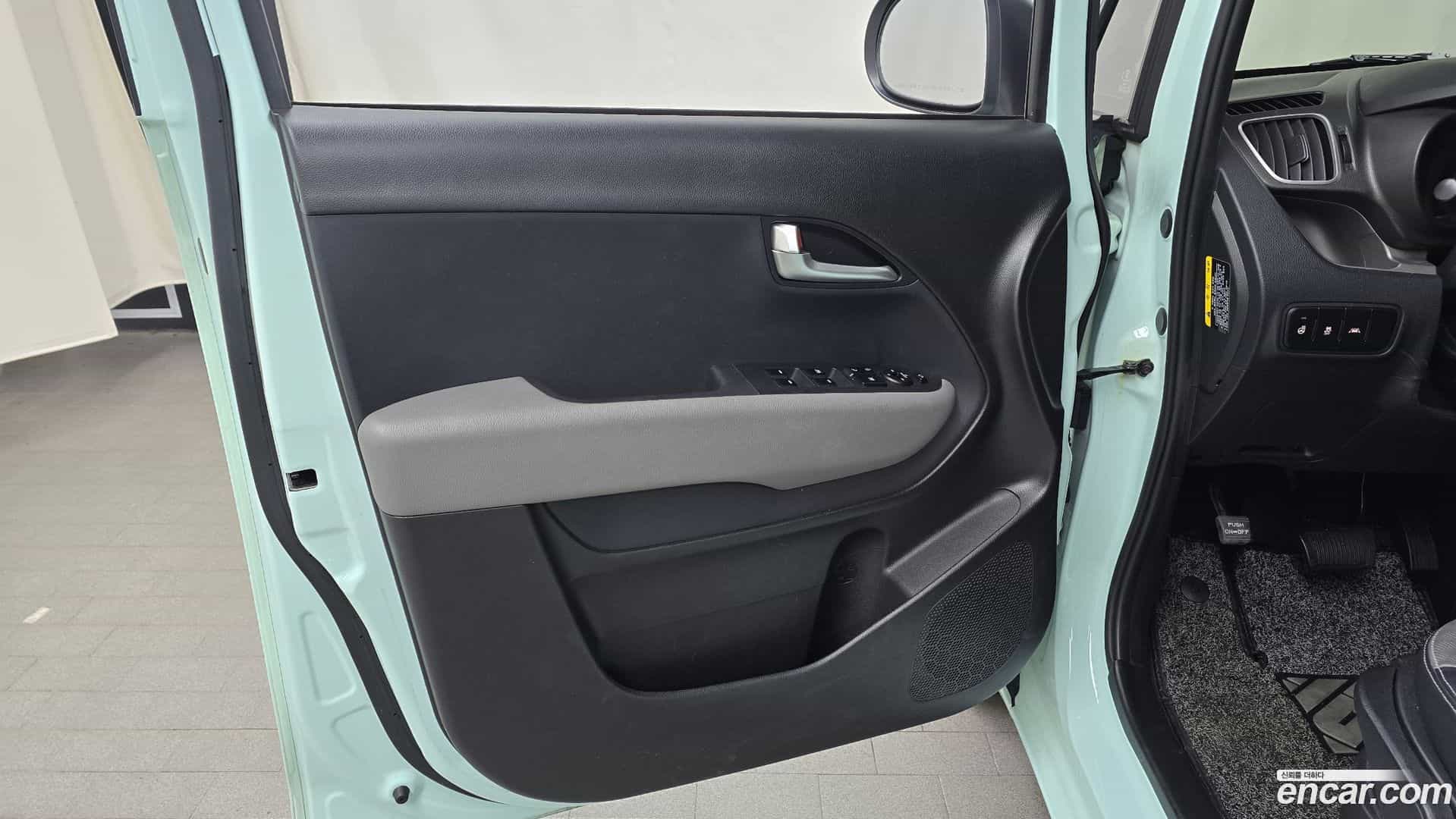 RAY Kia 2021.4-INNER-034