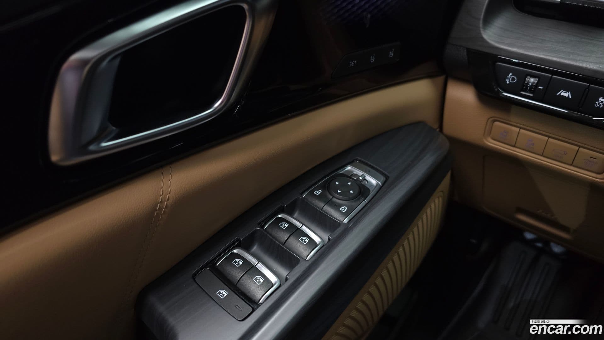 Main__Slider__Photo:Canival Kia 2023.5-30