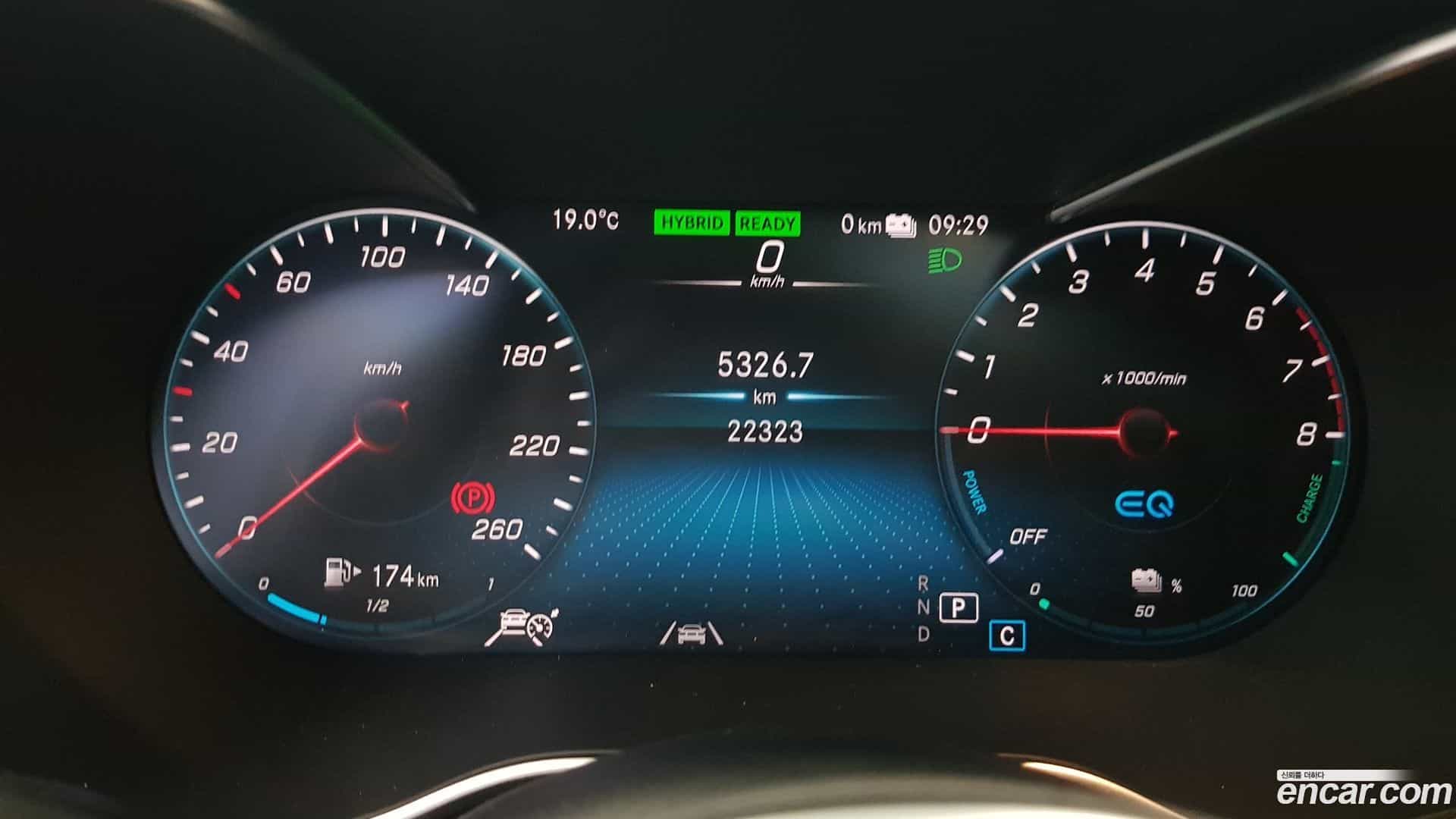 C-Class Mercedes-Benz 2020.11-INNER-008