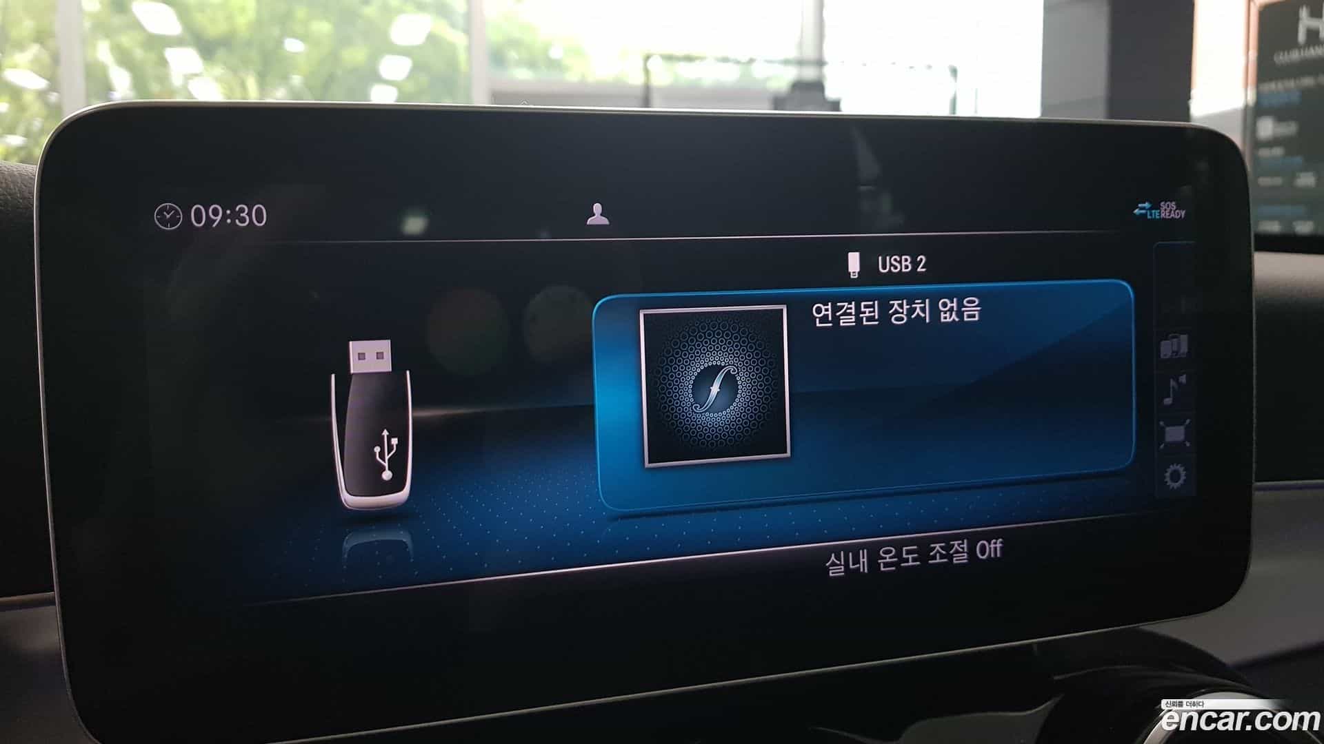 C-Class Mercedes-Benz 2020.11-OPTION-020