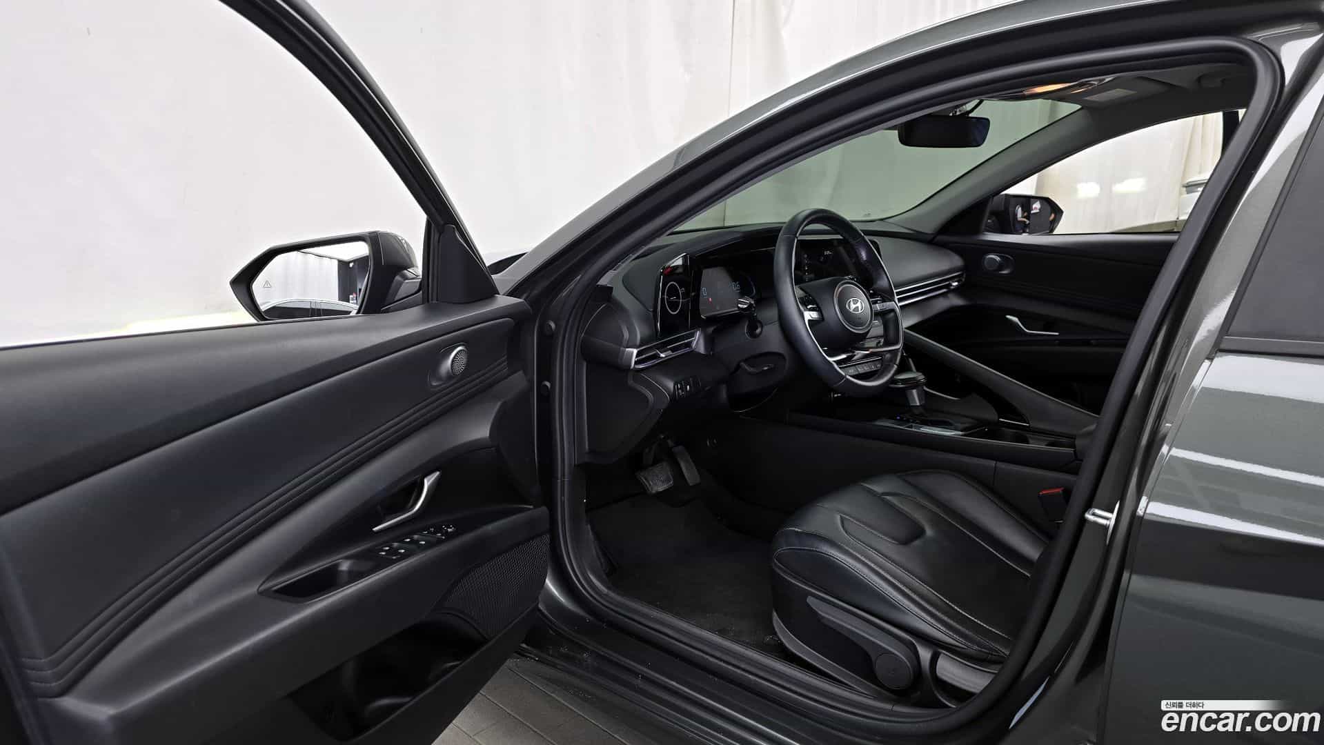 AVANTE Hyundai 2023.4-INNER-010