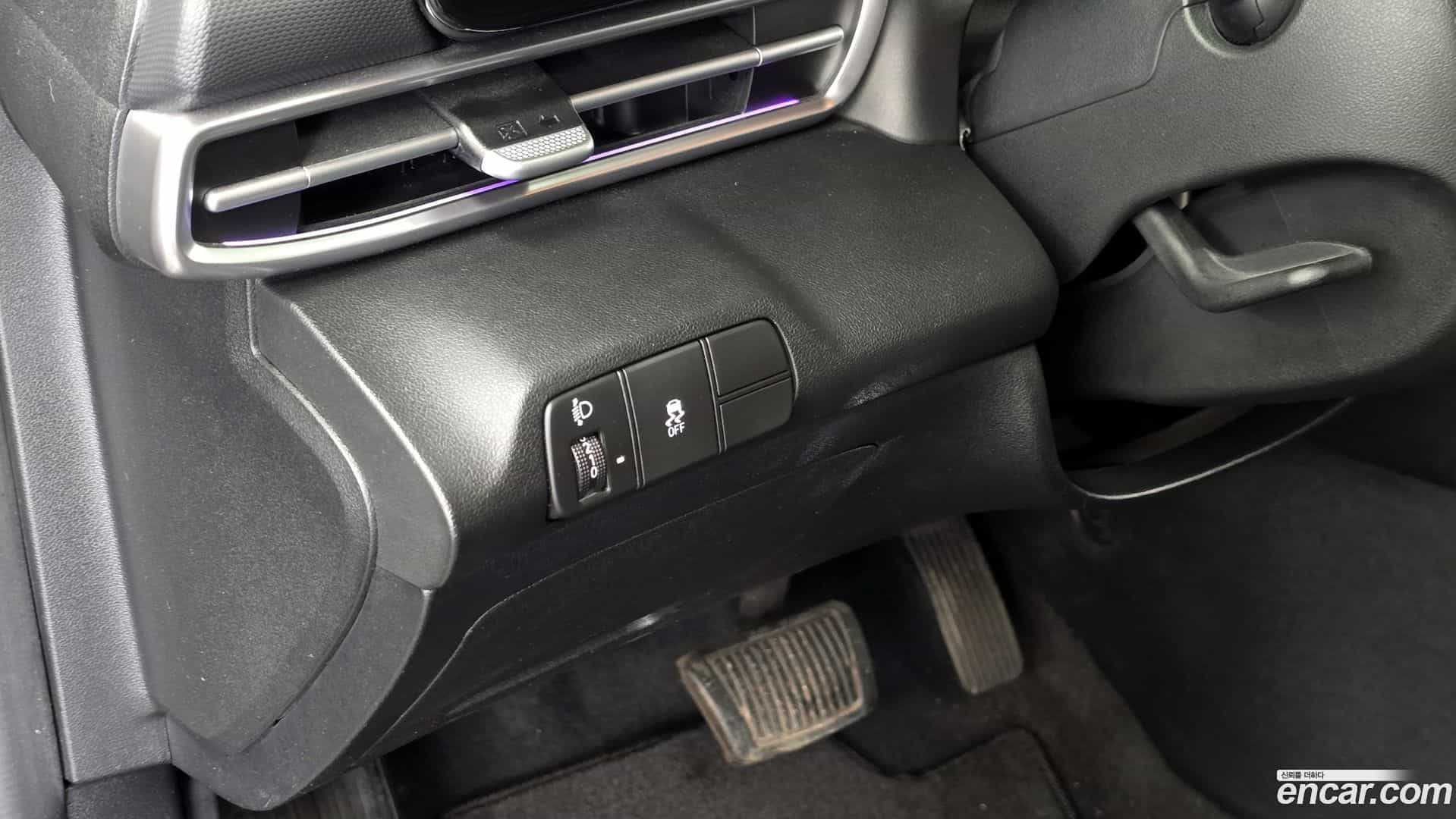 AVANTE Hyundai 2023.4-OPTION-021