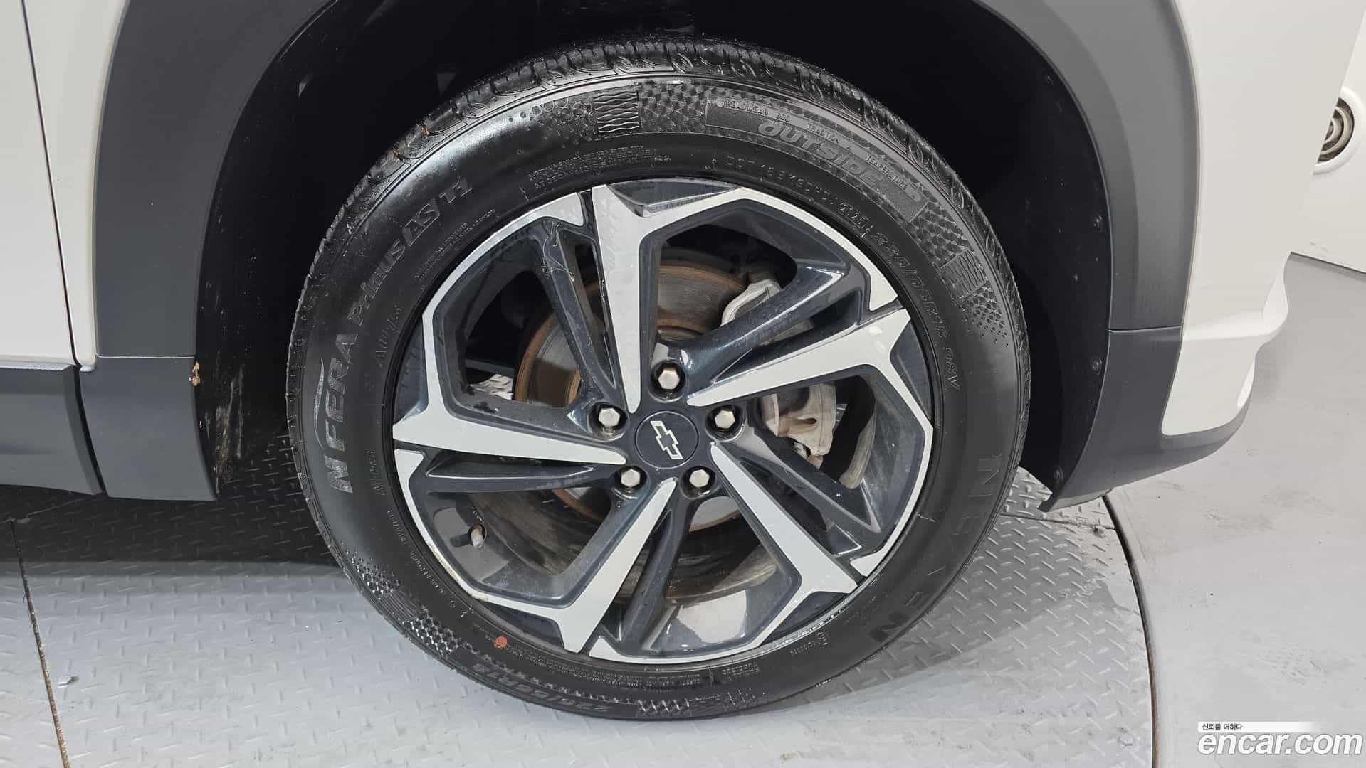 Trailblazer Chevrolet 2022.5-OUTER-031