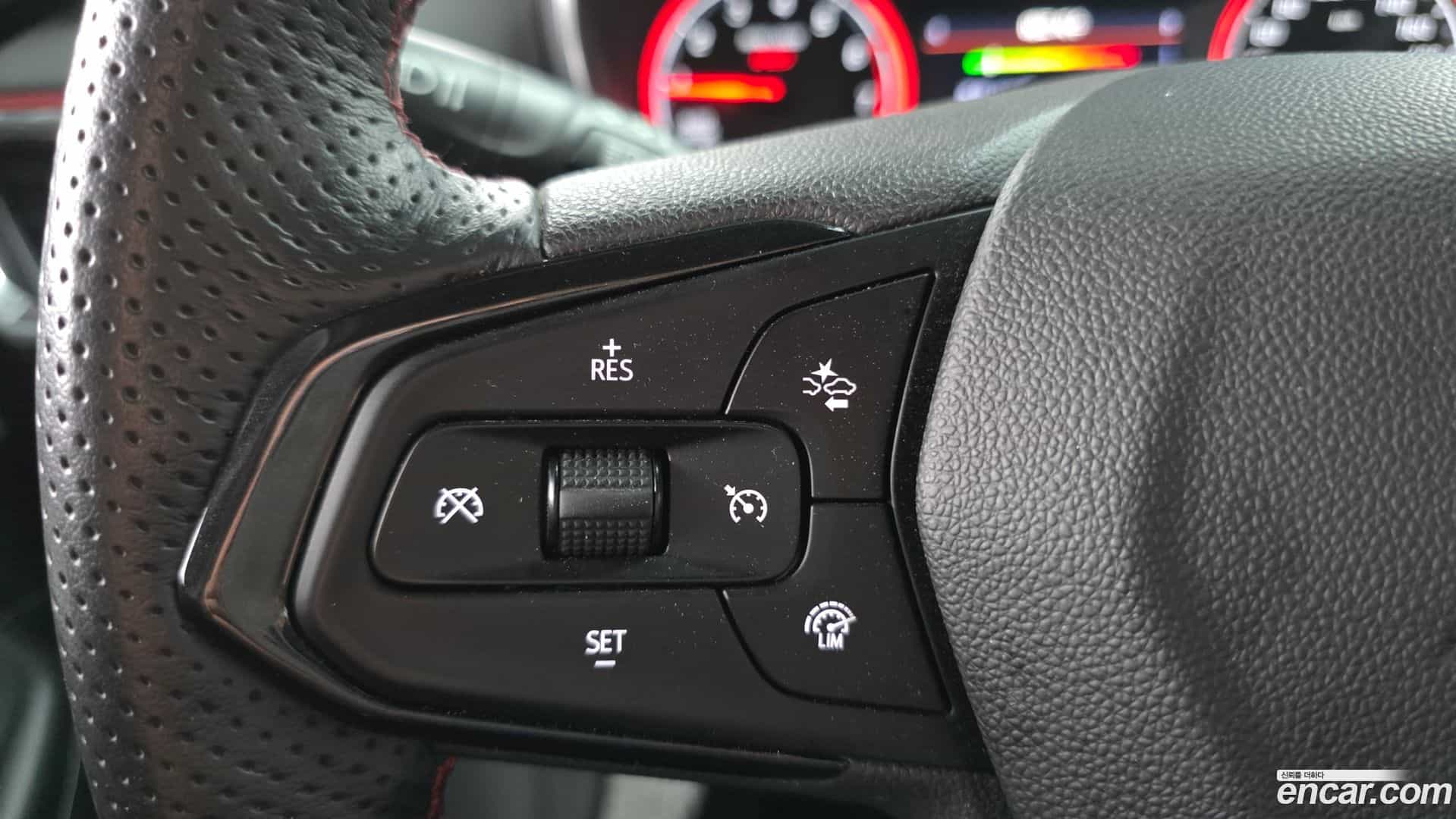 Trailblazer Chevrolet 2022.5-OPTION-042