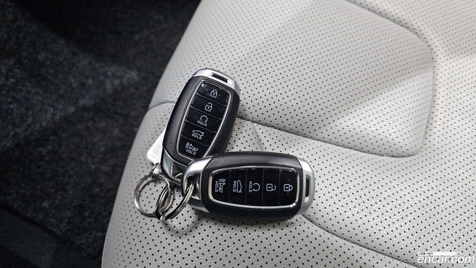 AVANTE Hyundai 2021.2-OPTION-024