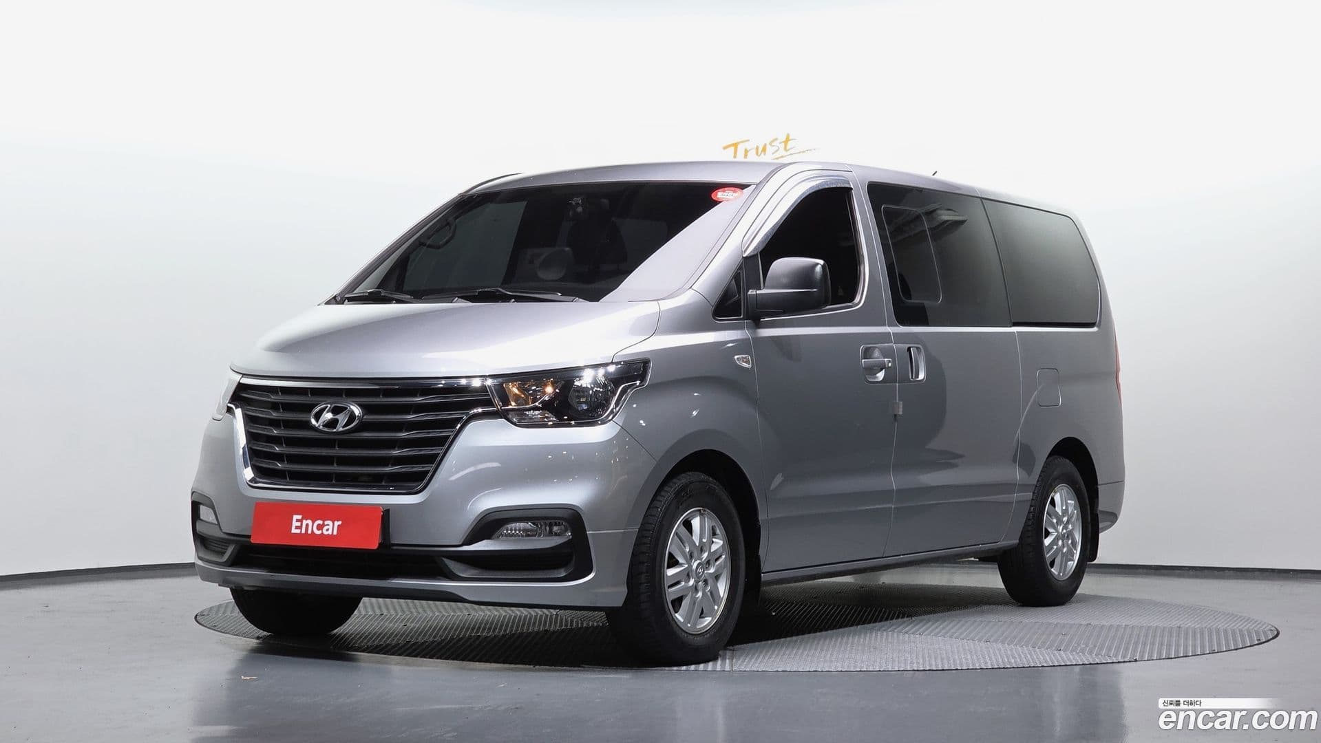 Main__Slider__Photo:Starex Hyundai 2018.7-0