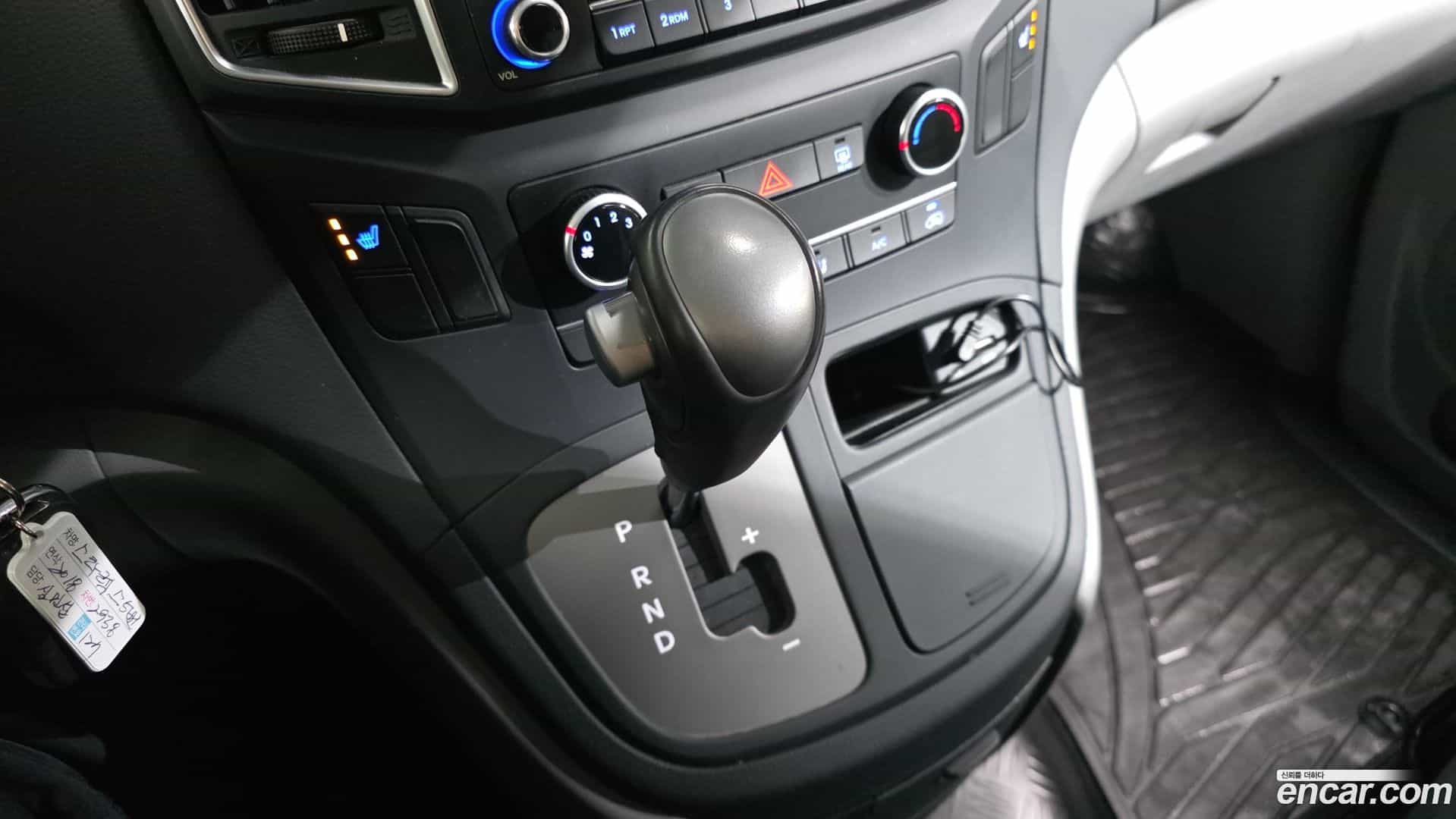 Starex Hyundai 2018.7-INNER-009
