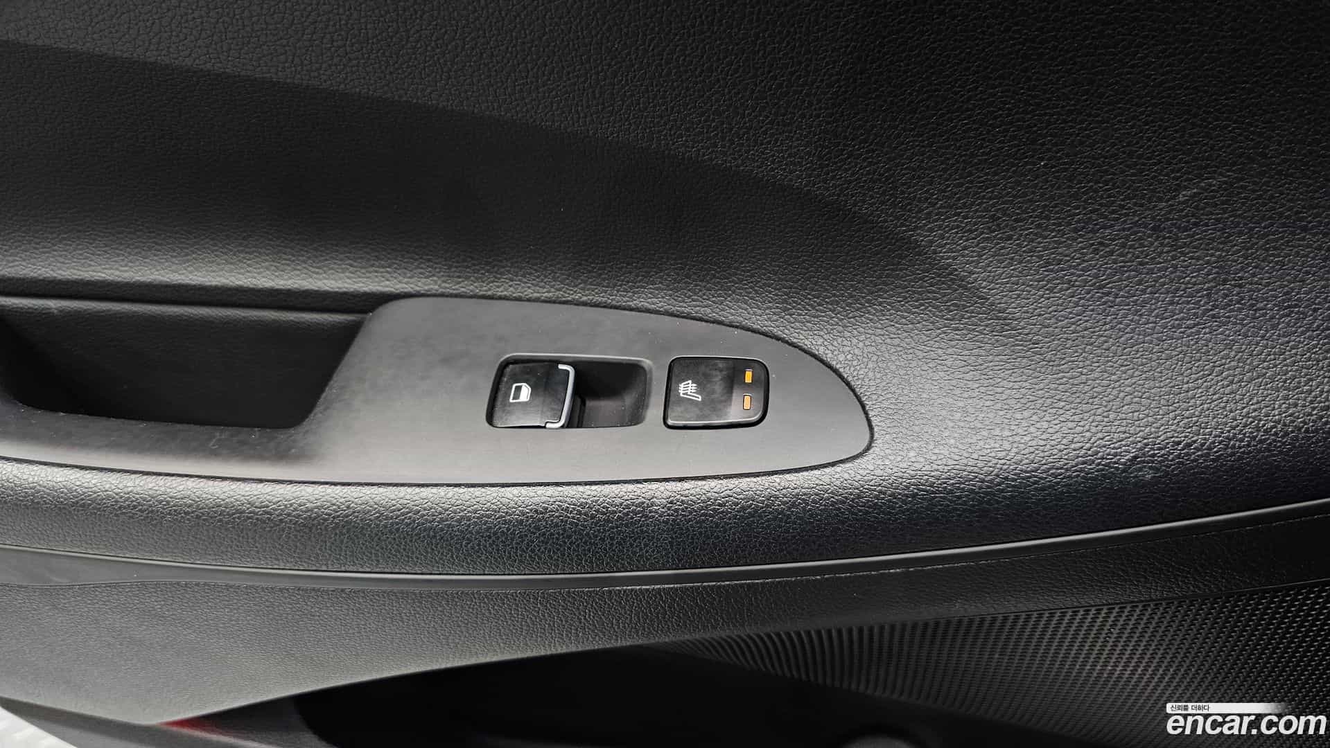 Grandeur Hyundai 2019.7-OPTION-023
