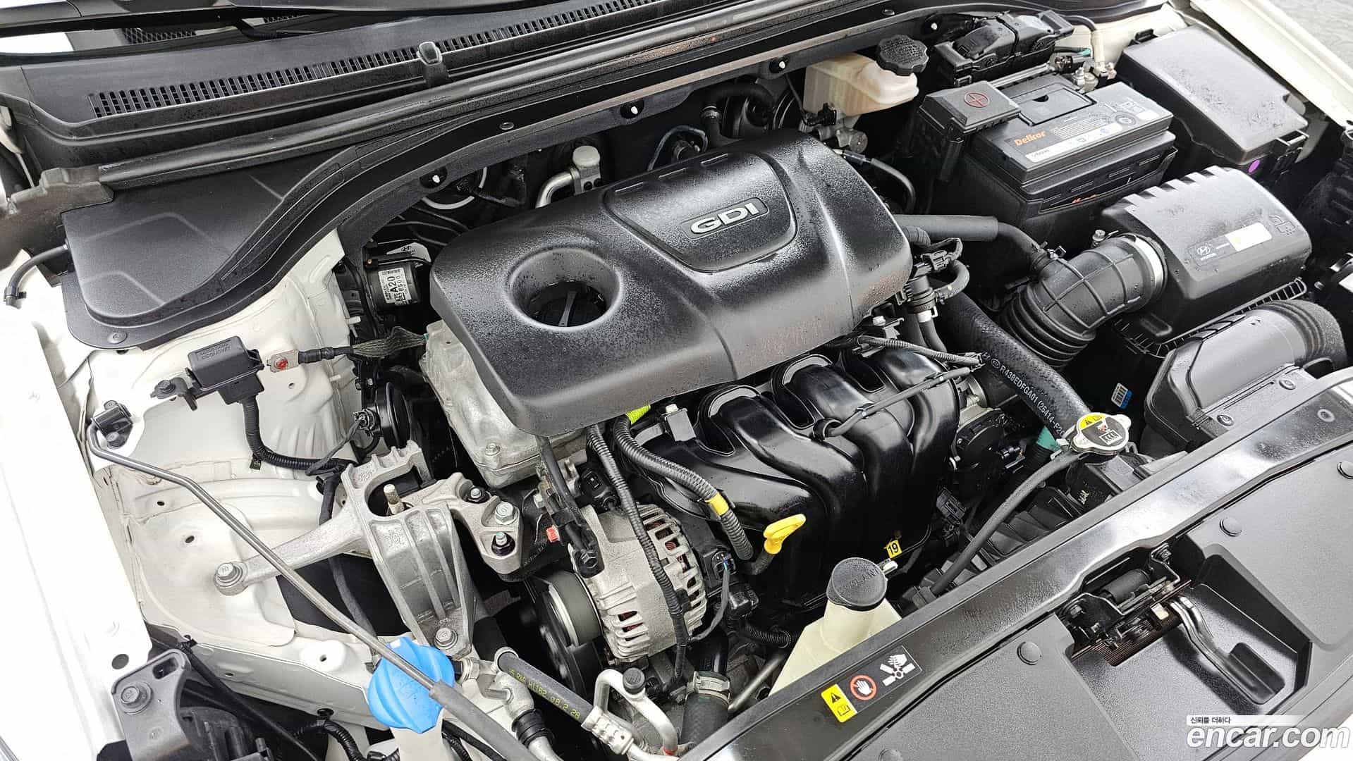 AVANTE Hyundai 2017.0-OUTER-006