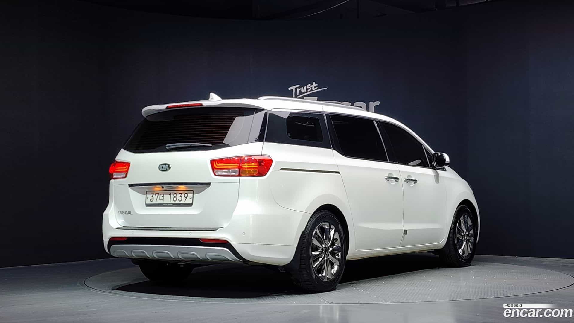 Canival Kia 2014.6-OUTER-002