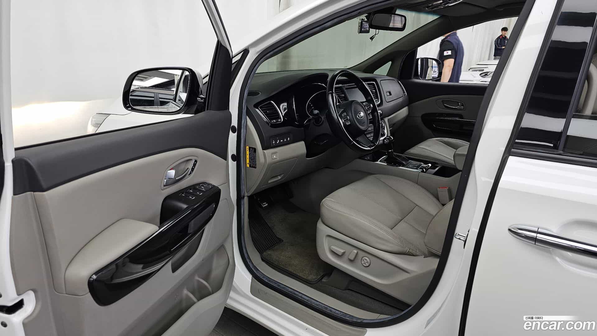 Canival Kia 2014.6-INNER-010