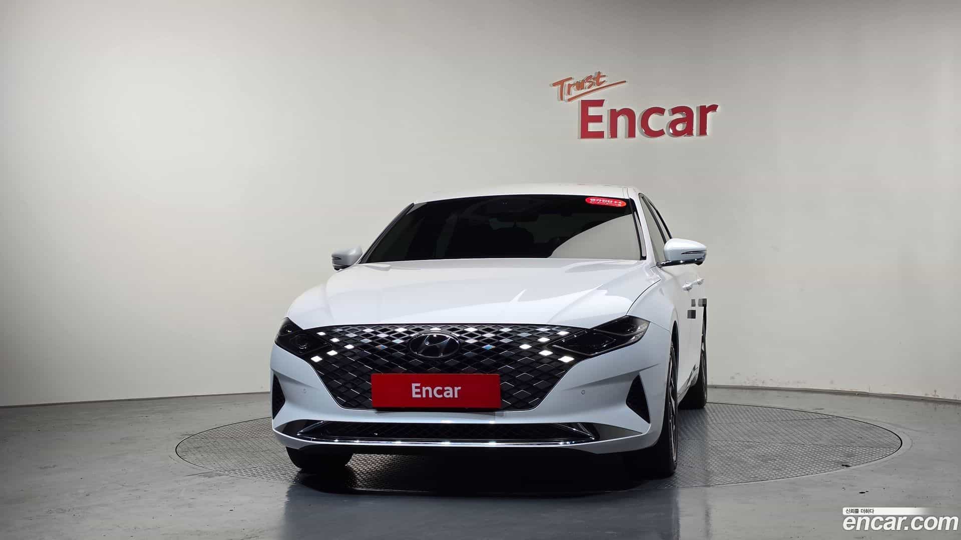 Grandeur Hyundai 2022.9-OUTER-003