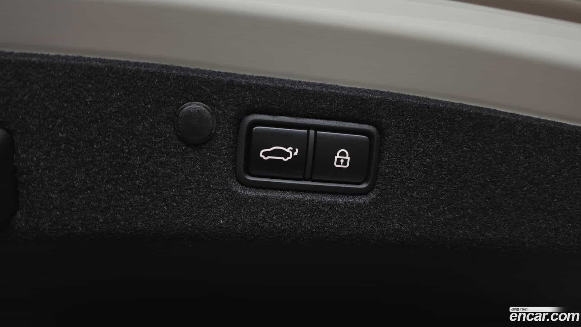 Grandeur Hyundai 2022.9-OPTION-022
