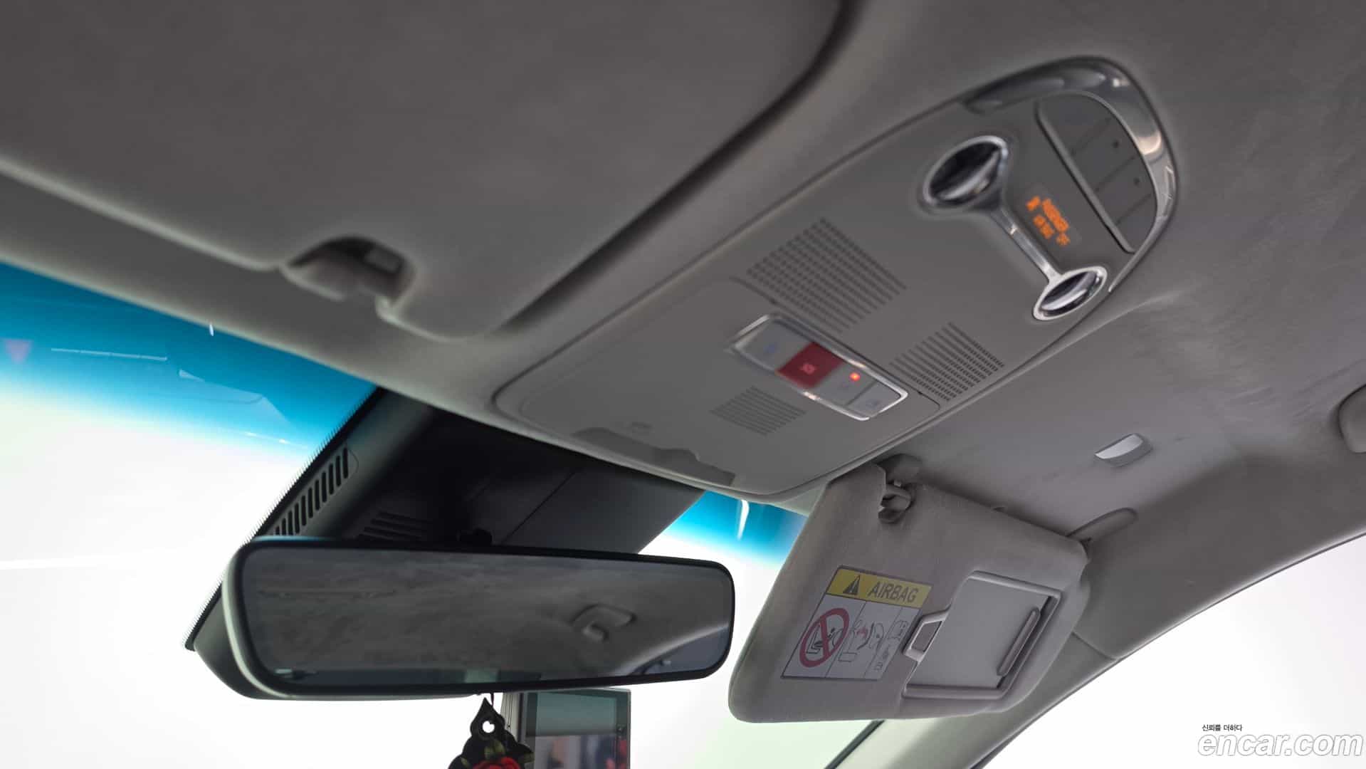 Grandeur Hyundai 2022.9-OPTION-024