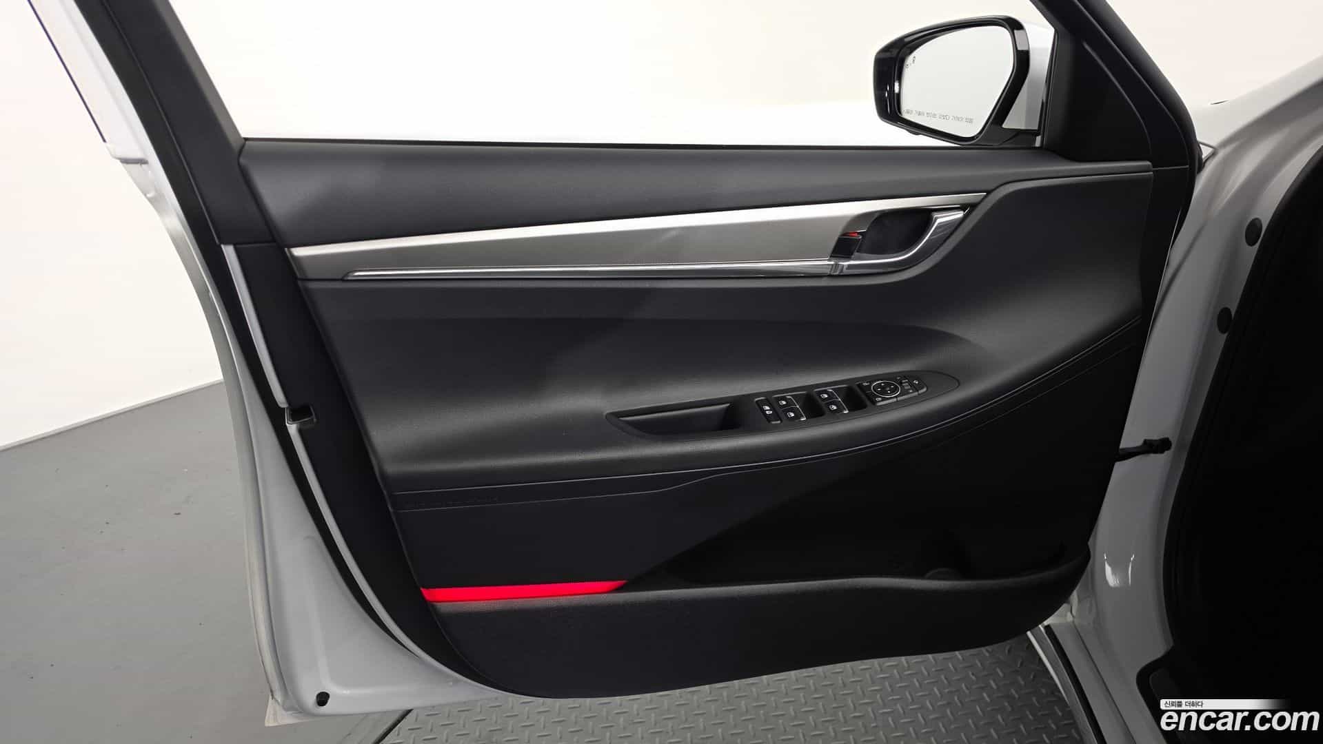 Grandeur Hyundai 2022.9-INNER-034