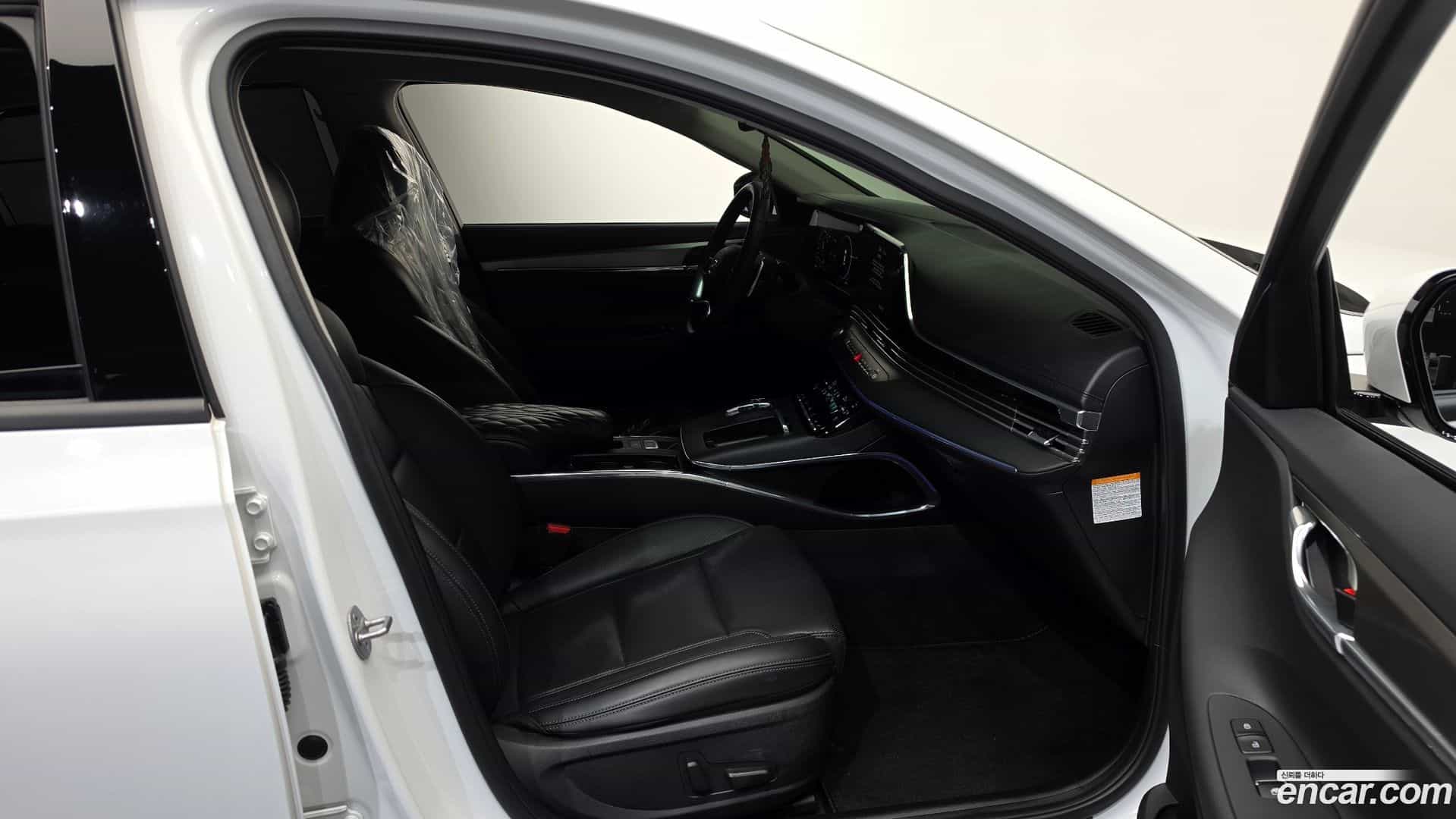 Grandeur Hyundai 2022.9-INNER-036