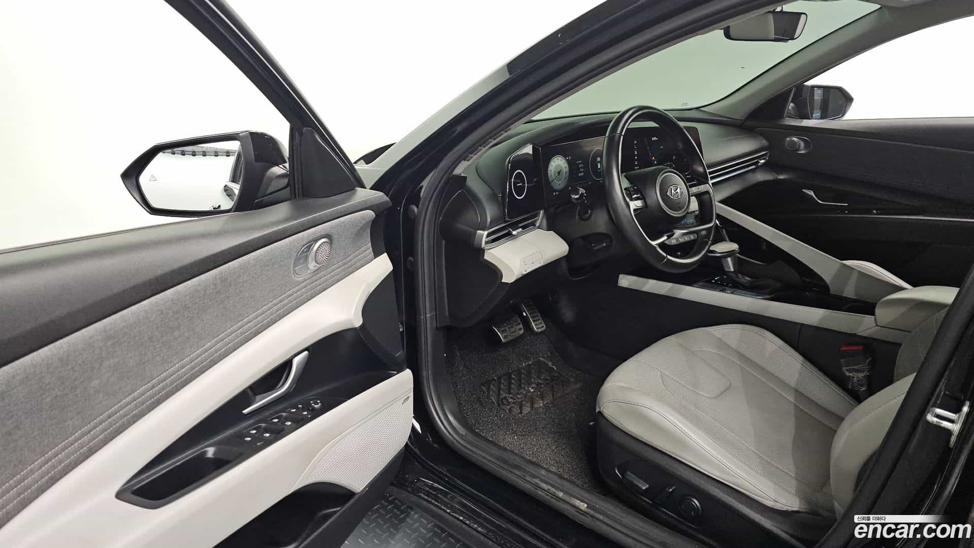 AVANTE Hyundai 2020.11-INNER-010