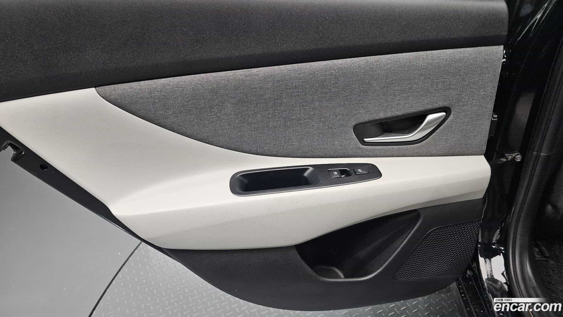 AVANTE Hyundai 2020.11-INNER-035
