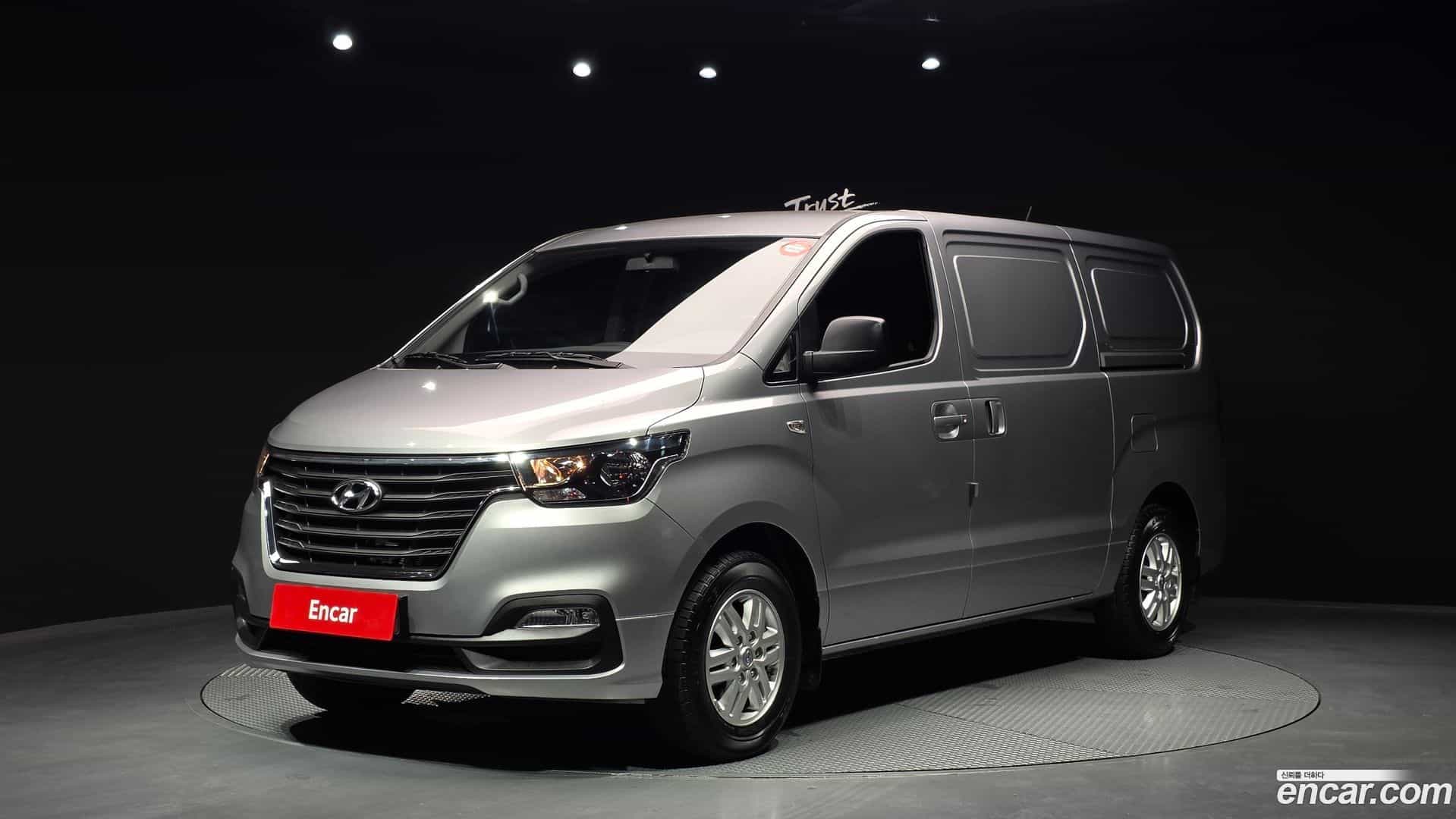 Starex Hyundai 2019.2-OUTER-001