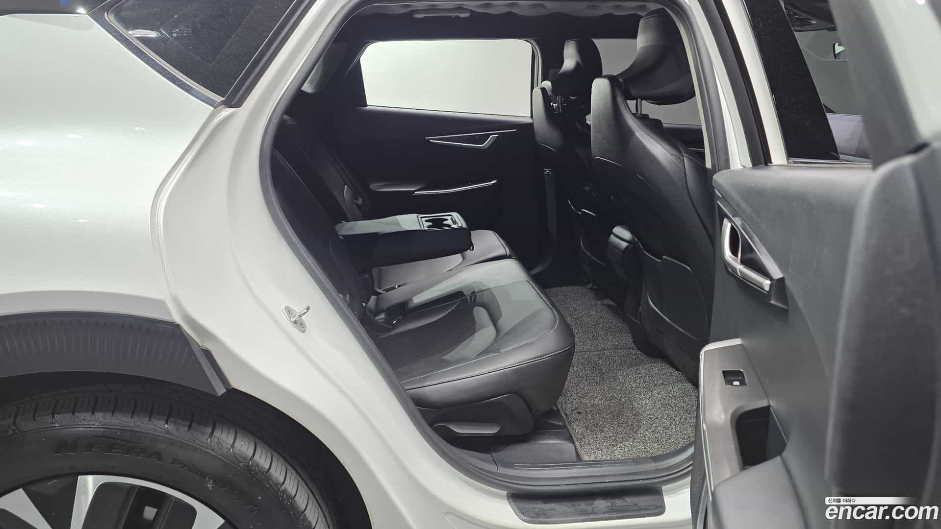 EV6 Kia 2022.8-OPTION-015