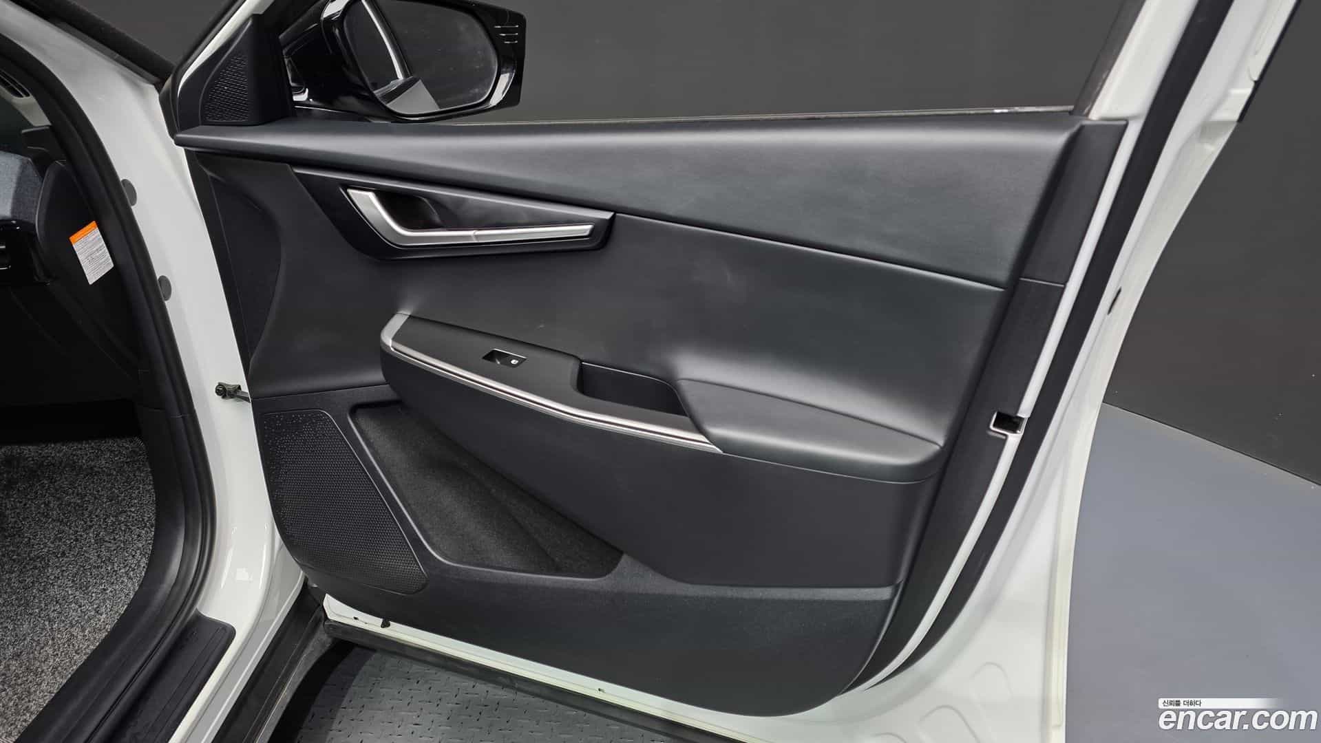 EV6 Kia 2022.8-INNER-034