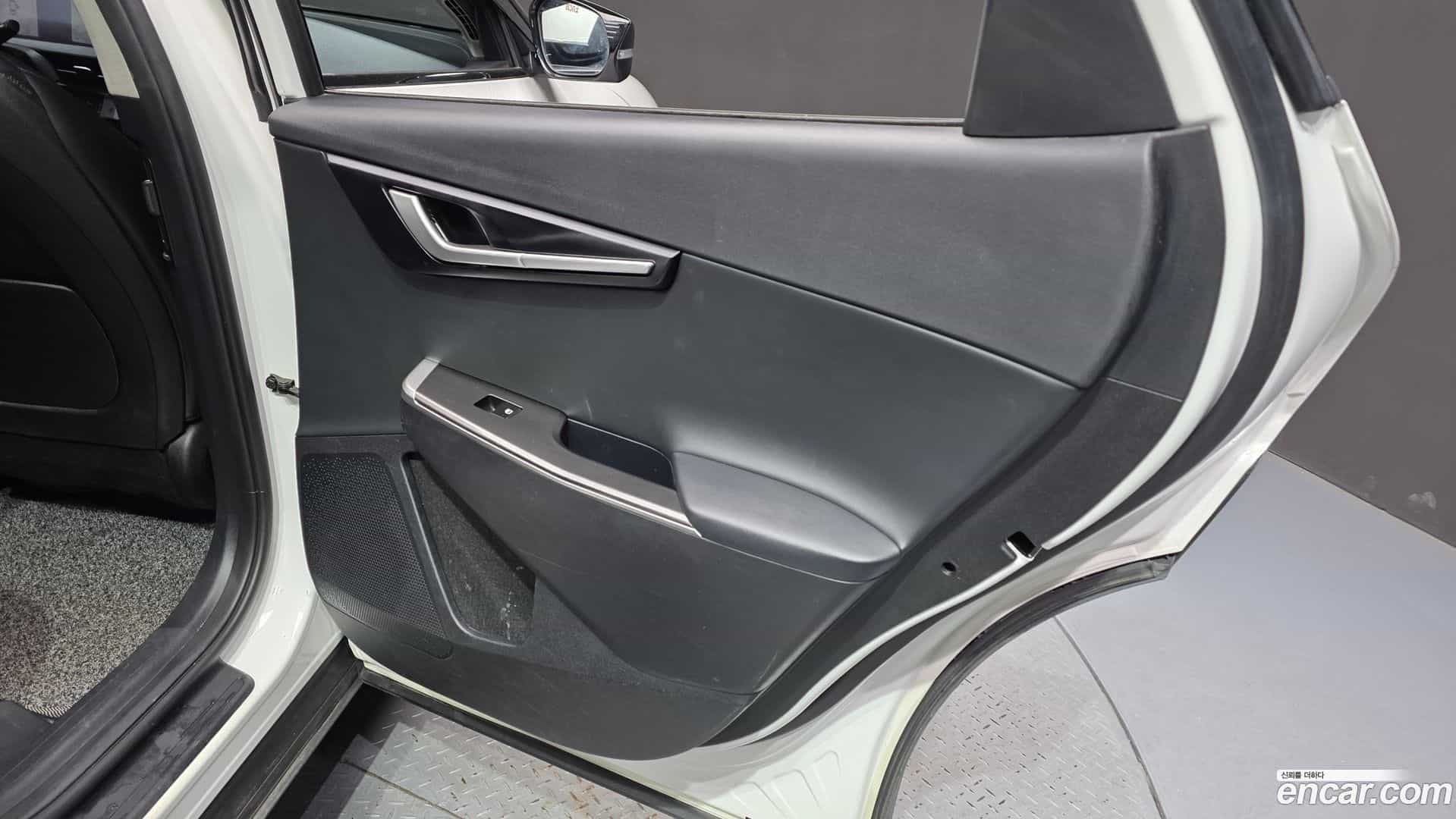 EV6 Kia 2022.8-INNER-035