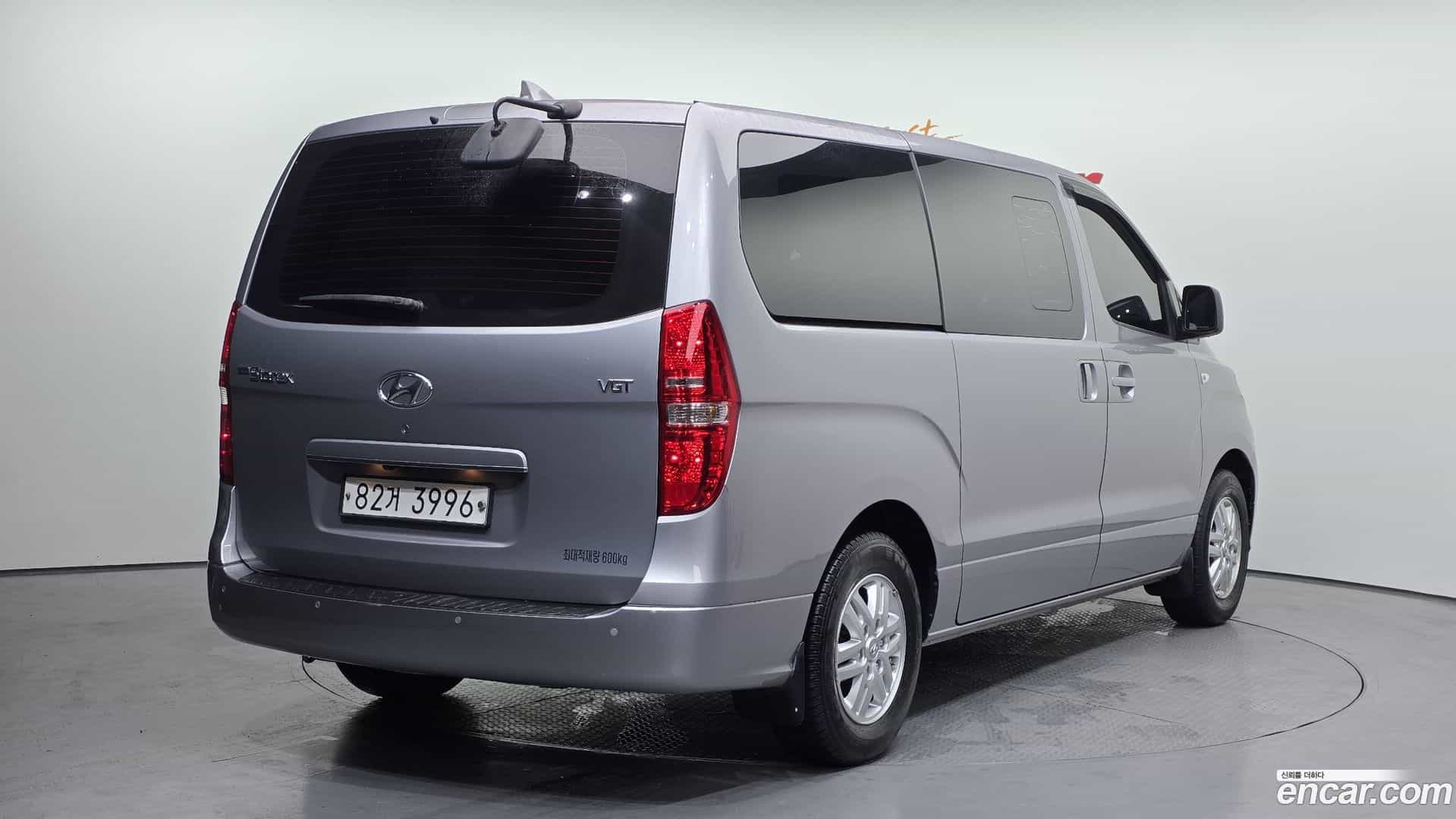 Starex Hyundai 2019.2-OUTER-002