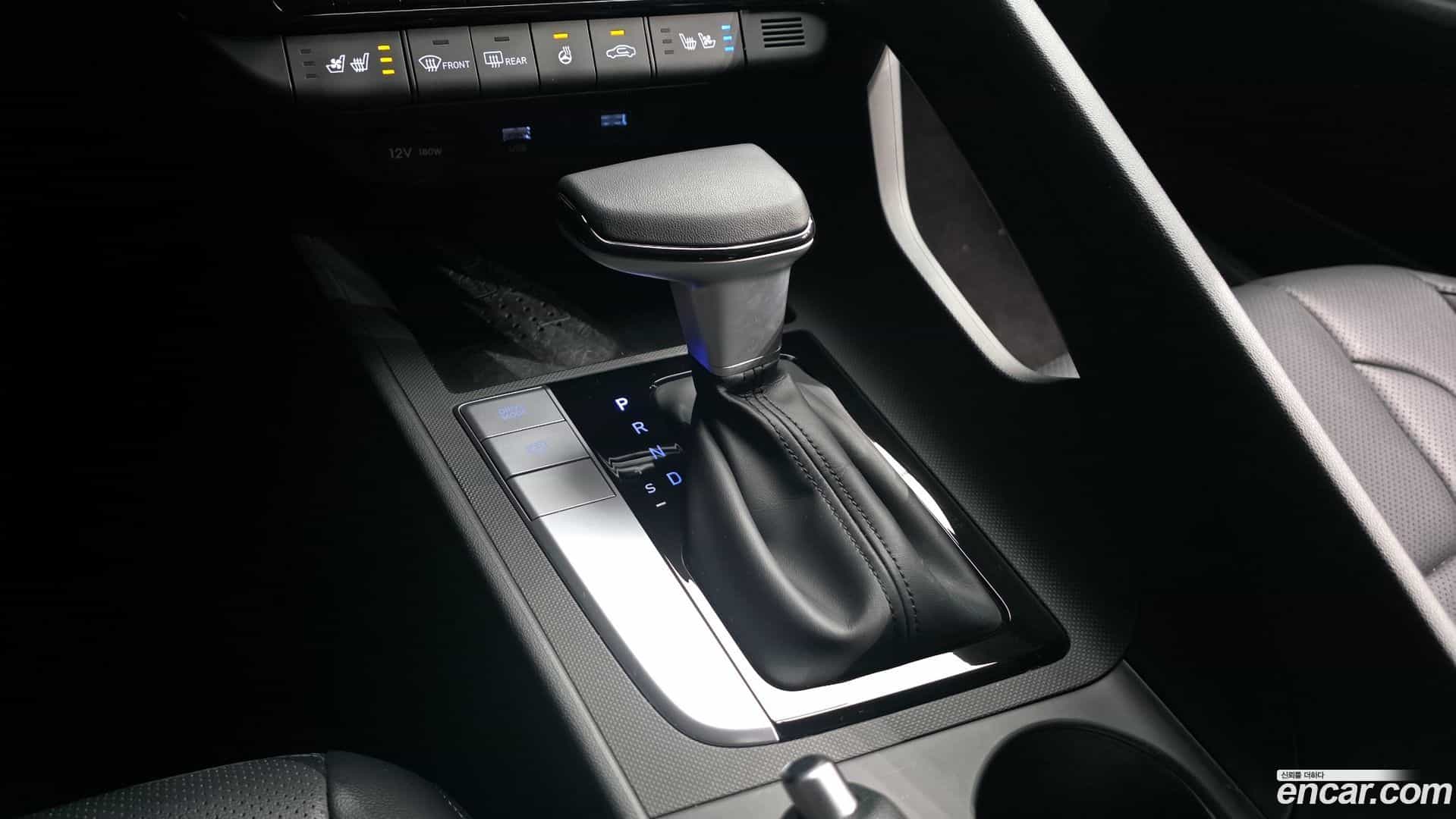 AVANTE Hyundai 2022.3-INNER-009
