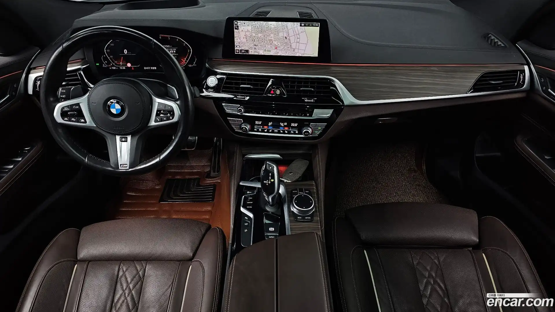 Gran Turismo BMW 2019.11-INNER-007