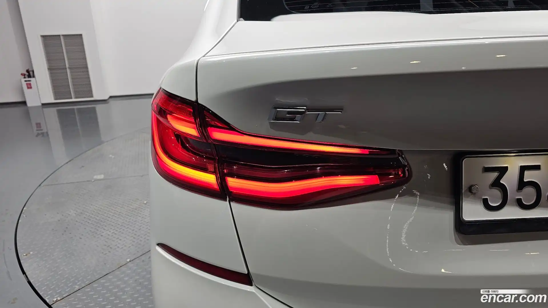 Gran Turismo BMW 2019.11-OUTER-033