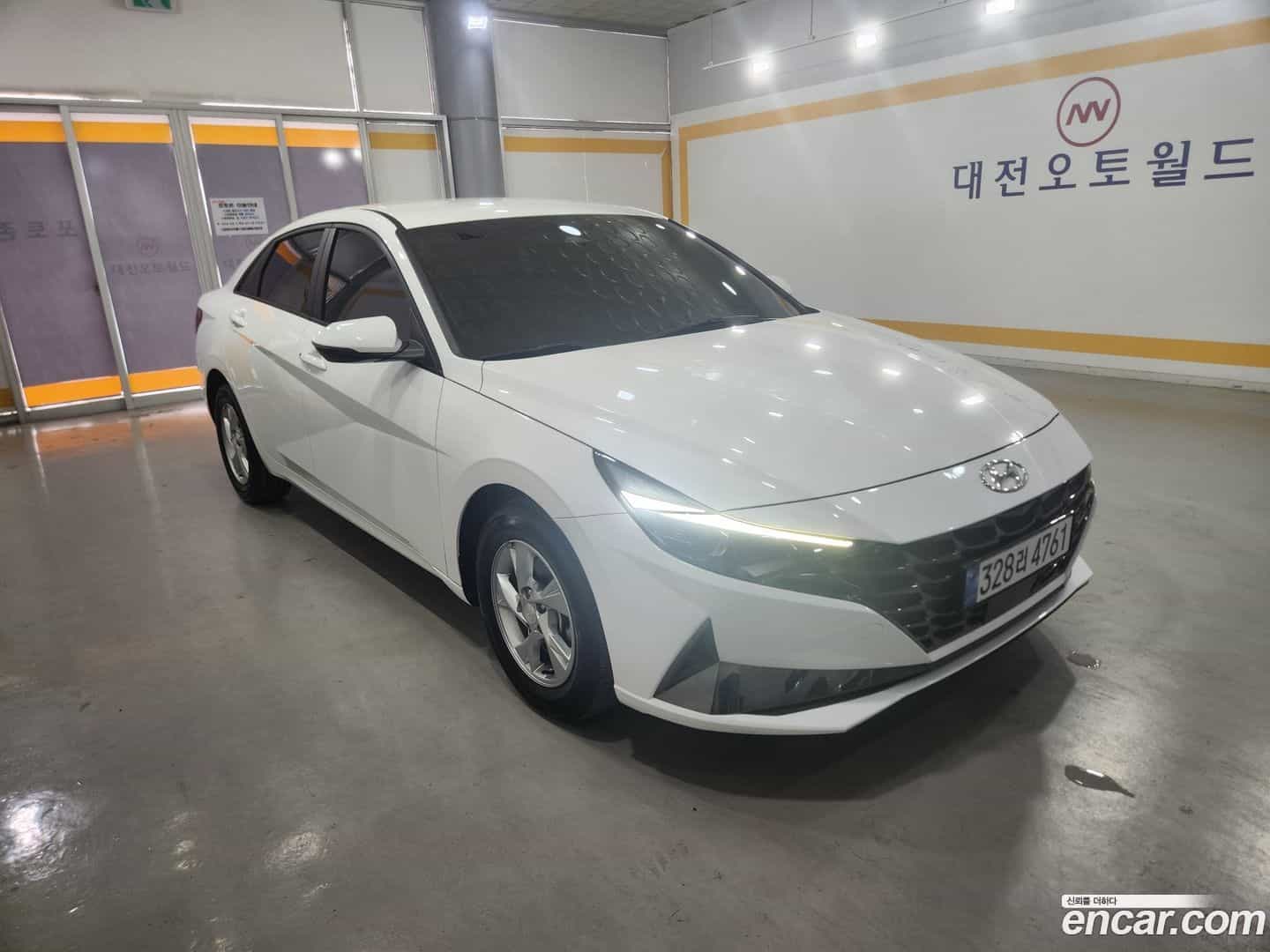 AVANTE Hyundai 2022.3-OUTER-001