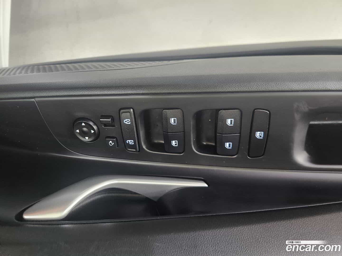 AVANTE Hyundai 2022.3-OPTION-017