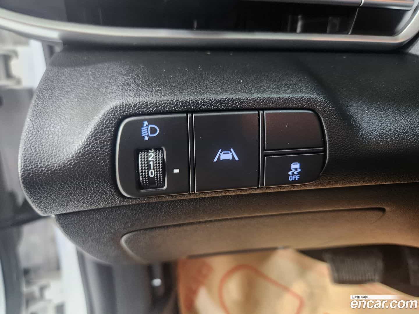 AVANTE Hyundai 2022.3-OPTION-018