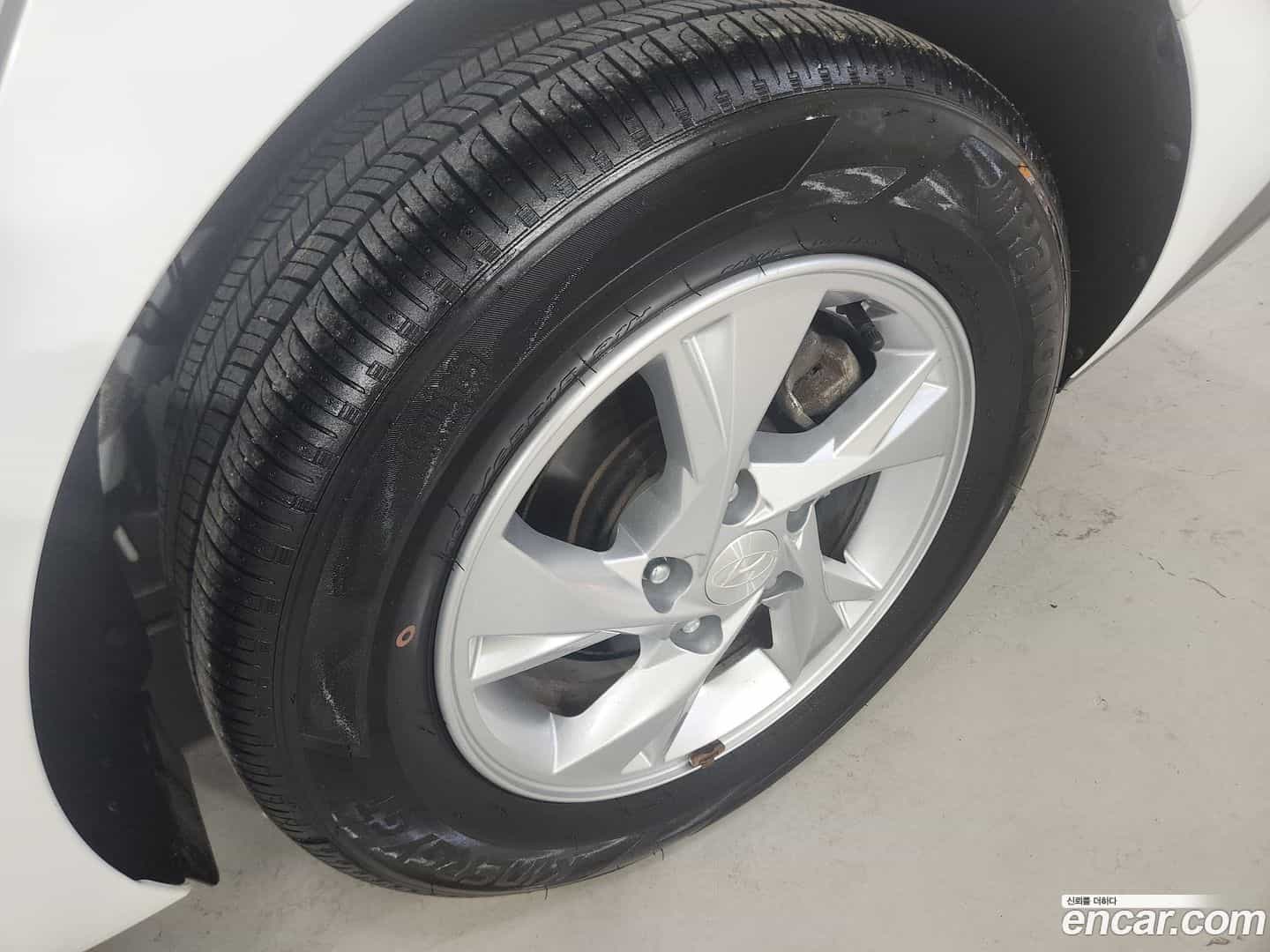 AVANTE Hyundai 2022.3-OPTION-020