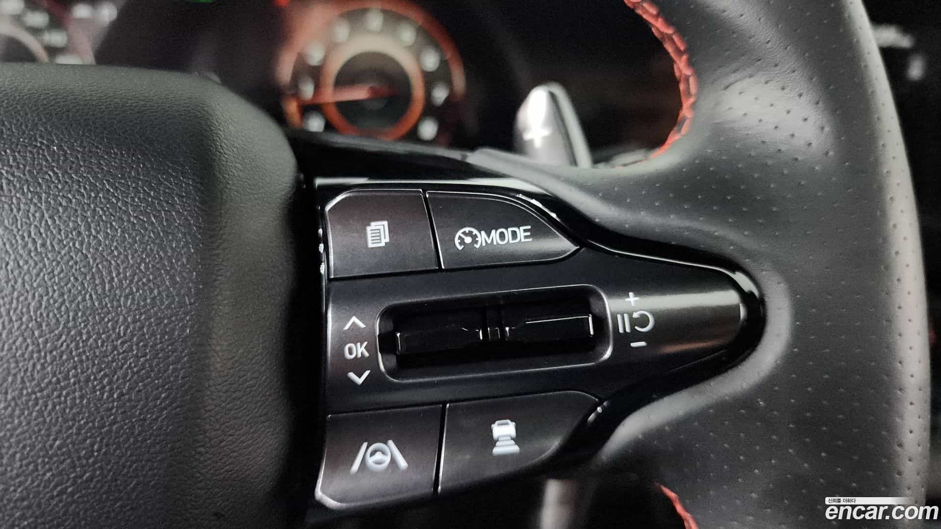 AVANTE Hyundai 2021.2-OPTION-020