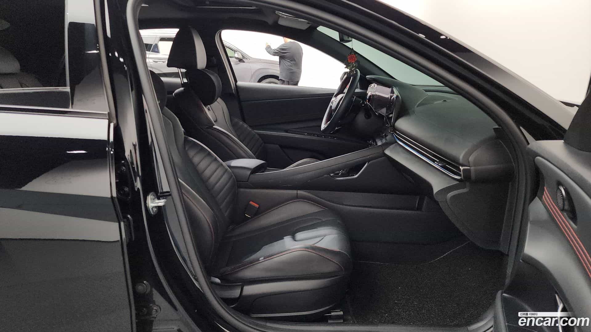 AVANTE Hyundai 2021.2-INNER-036