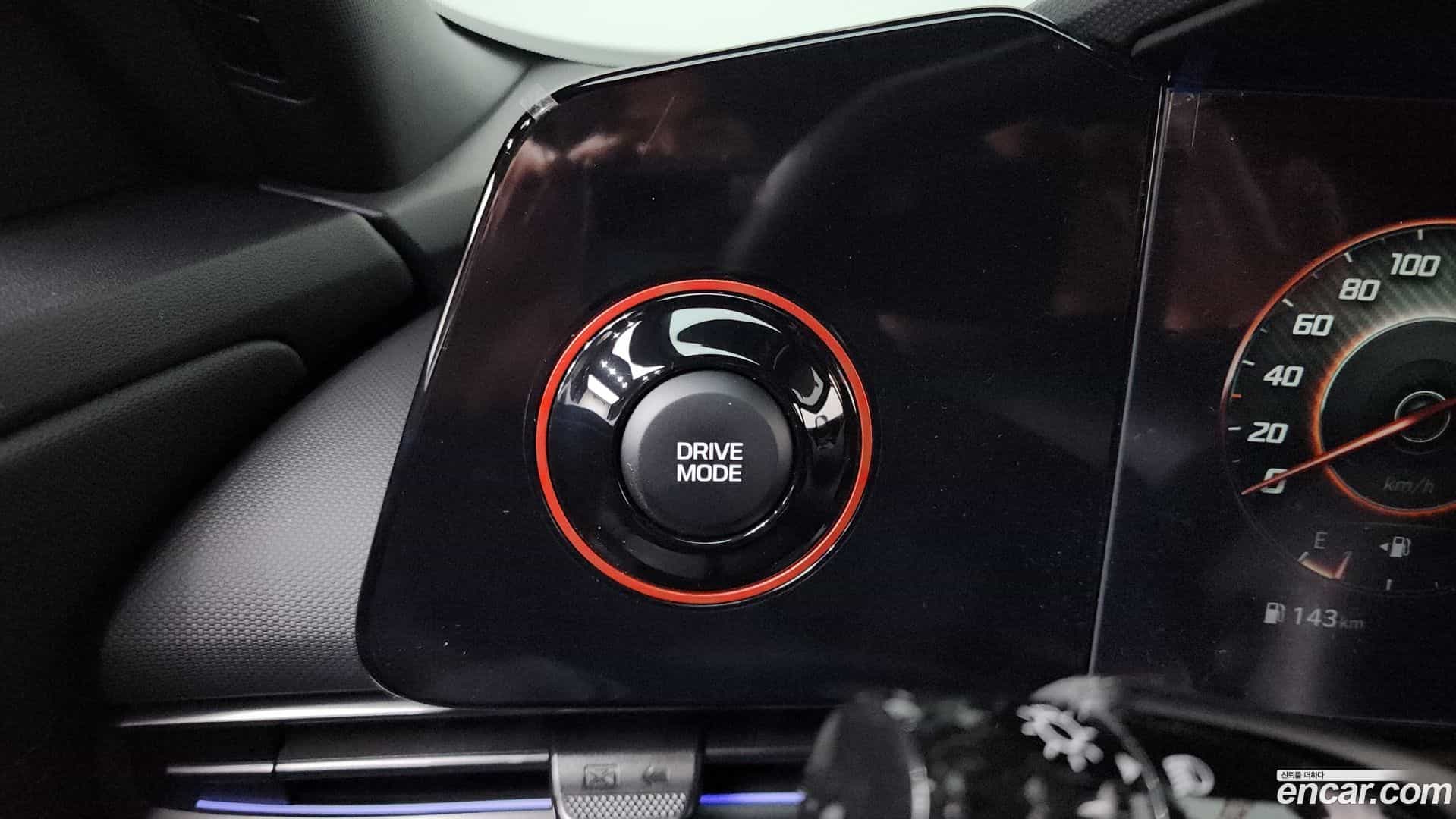 AVANTE Hyundai 2021.2-OPTION-041