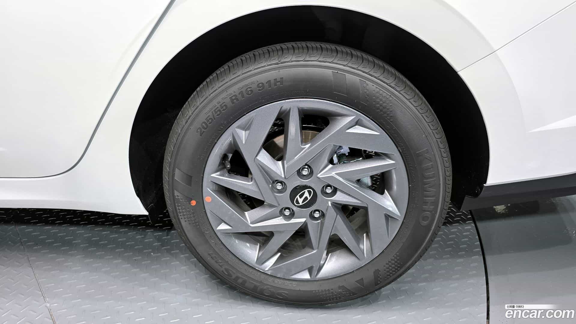AVANTE Hyundai 2026.2-OUTER-031